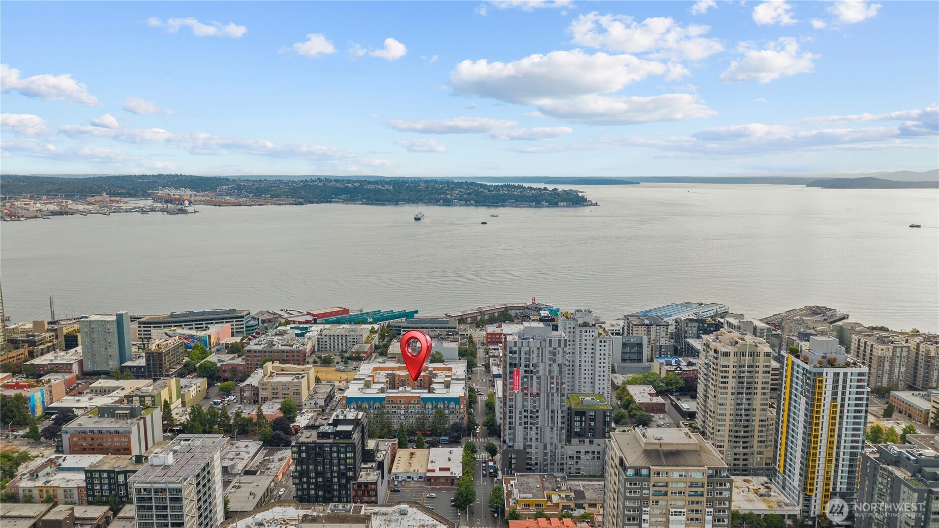 2414 1st Avenue Unit: 319