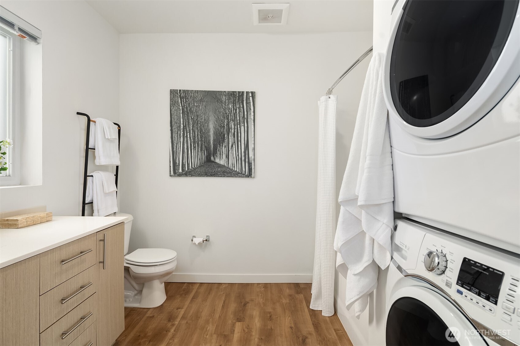 121 12th Avenue E Unit: 506