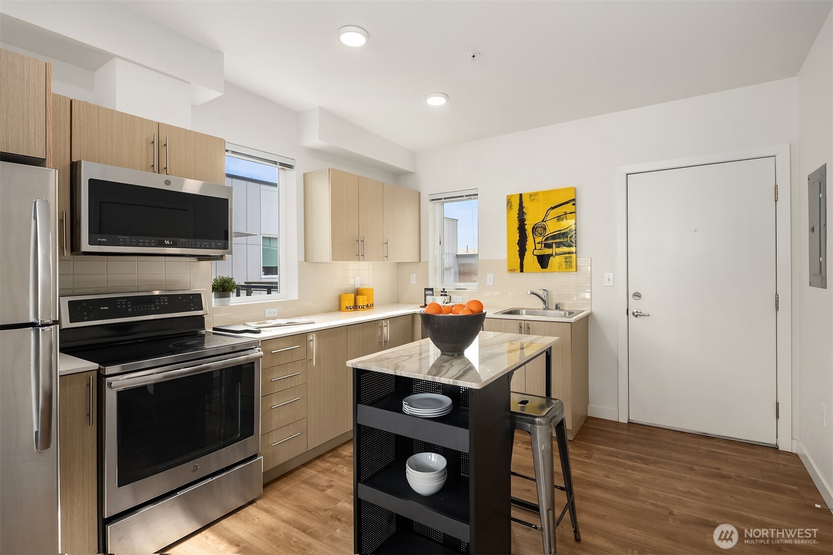 121 12th Avenue E Unit: 506