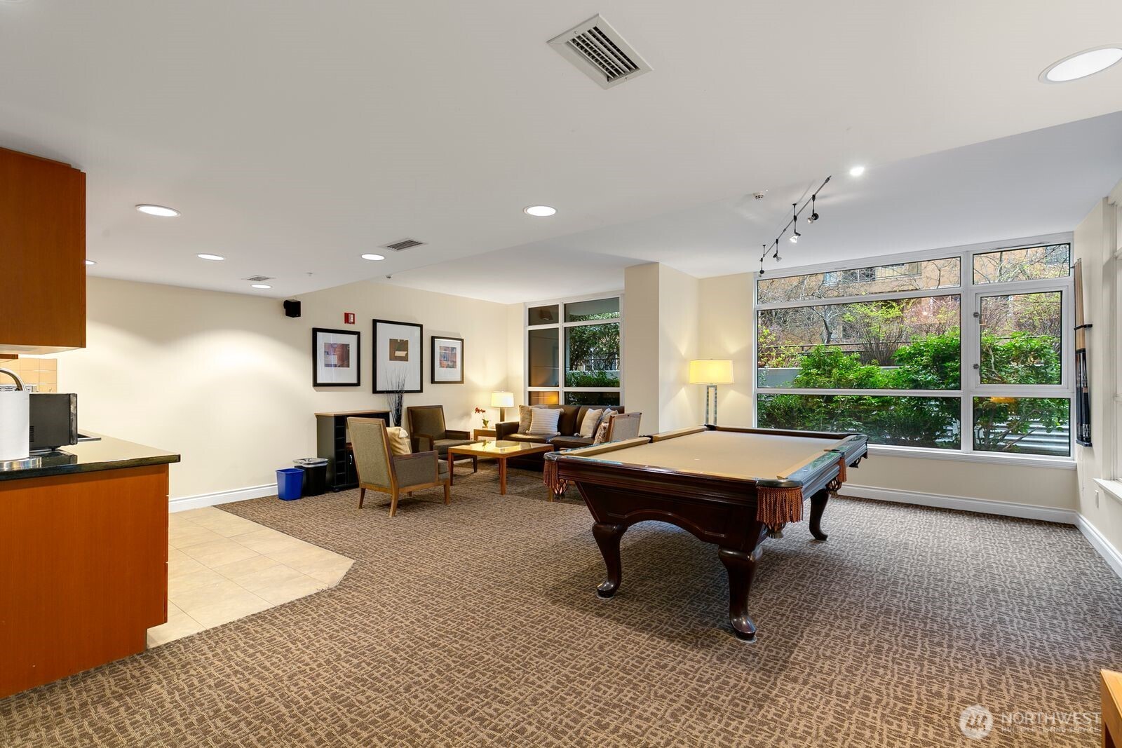 1420 Terry Avenue Unit: 1903