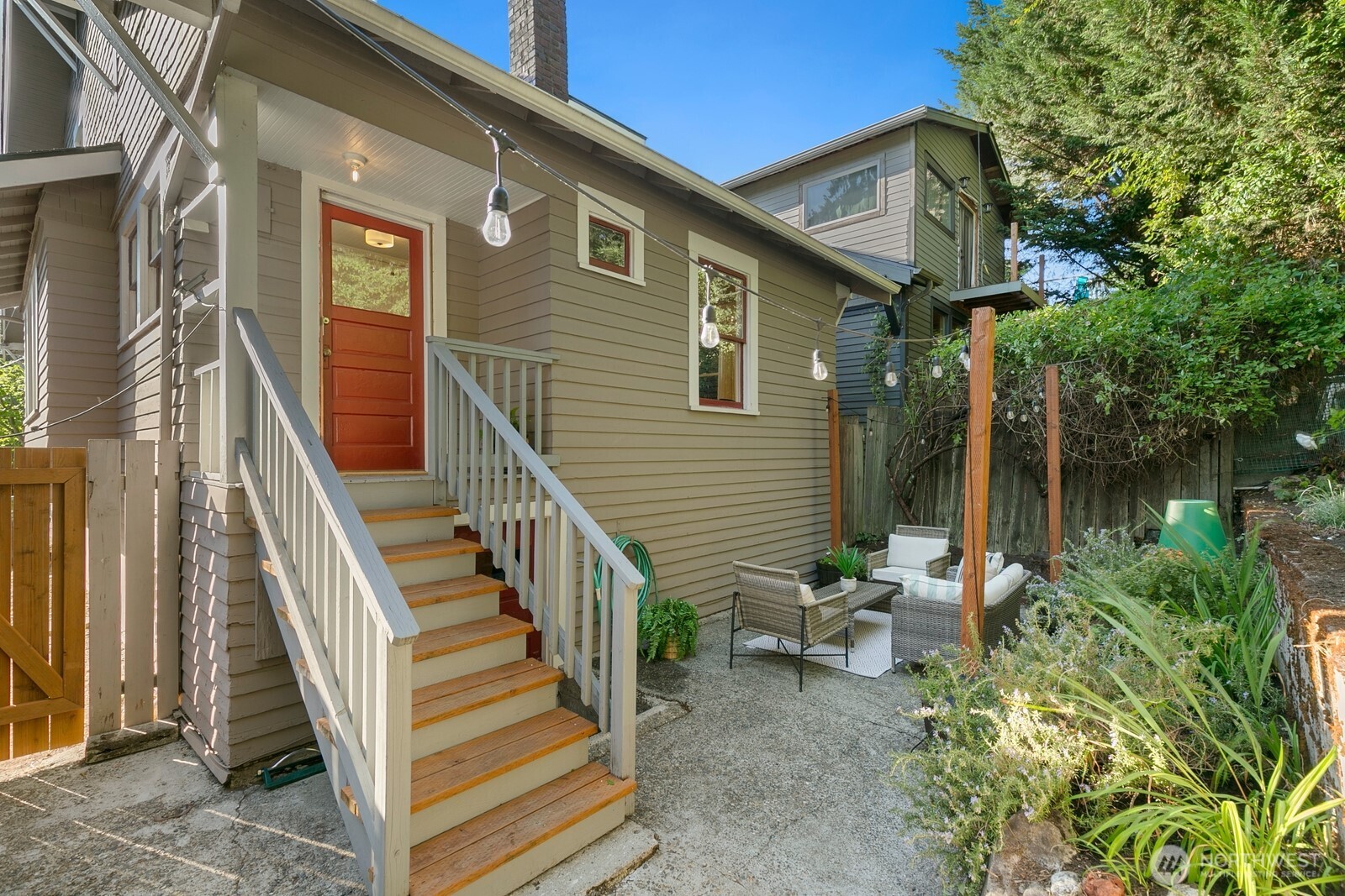 3418 Densmore Avenue N