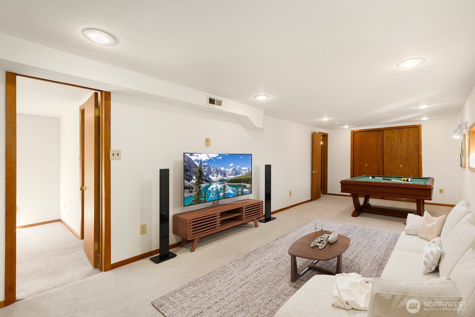 3418 Densmore Avenue N