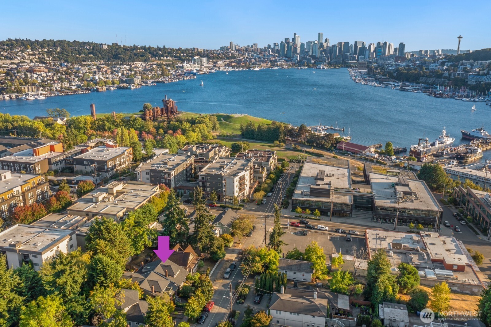 3418 Densmore Avenue N