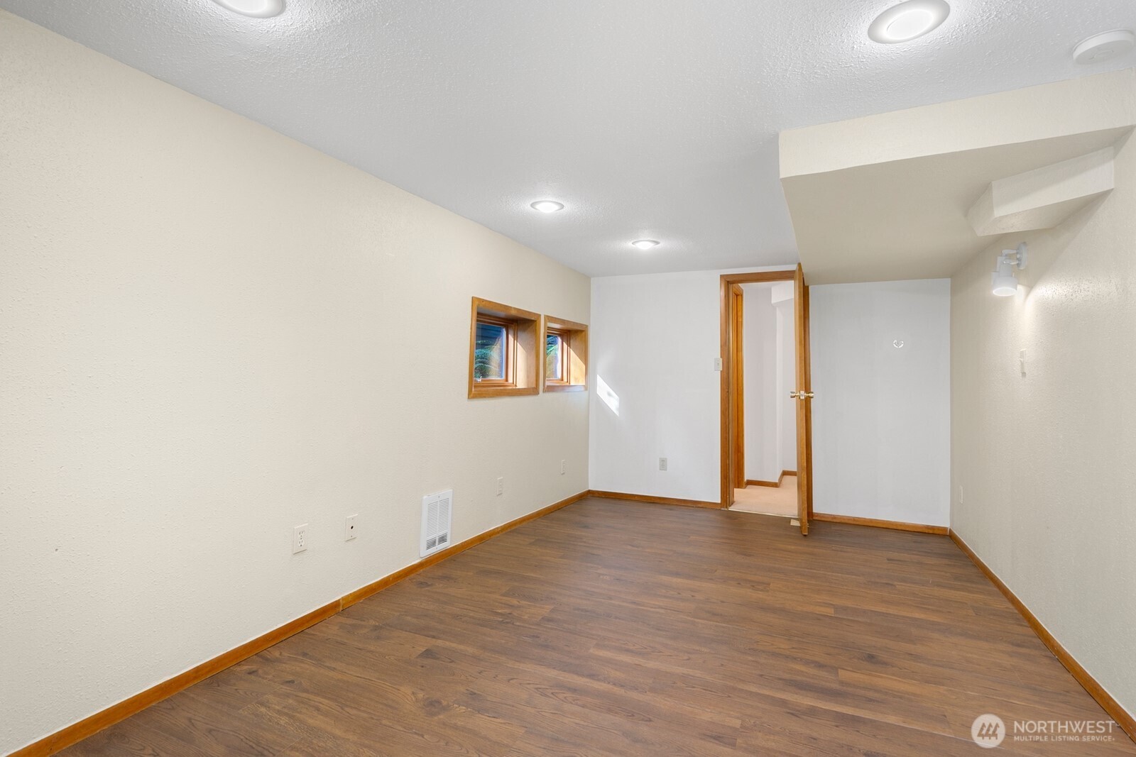 3418 Densmore Avenue N