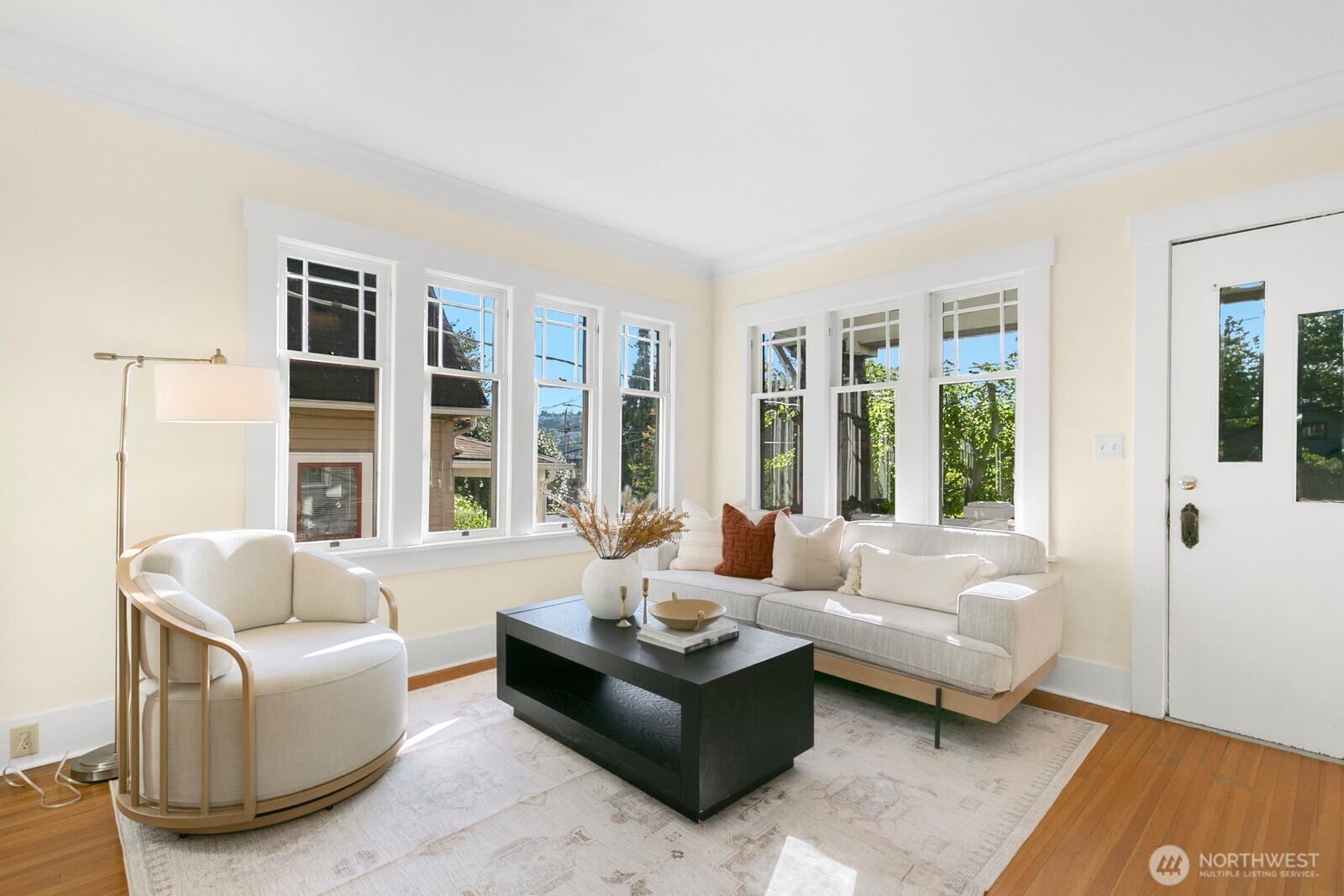 3418 Densmore Avenue N