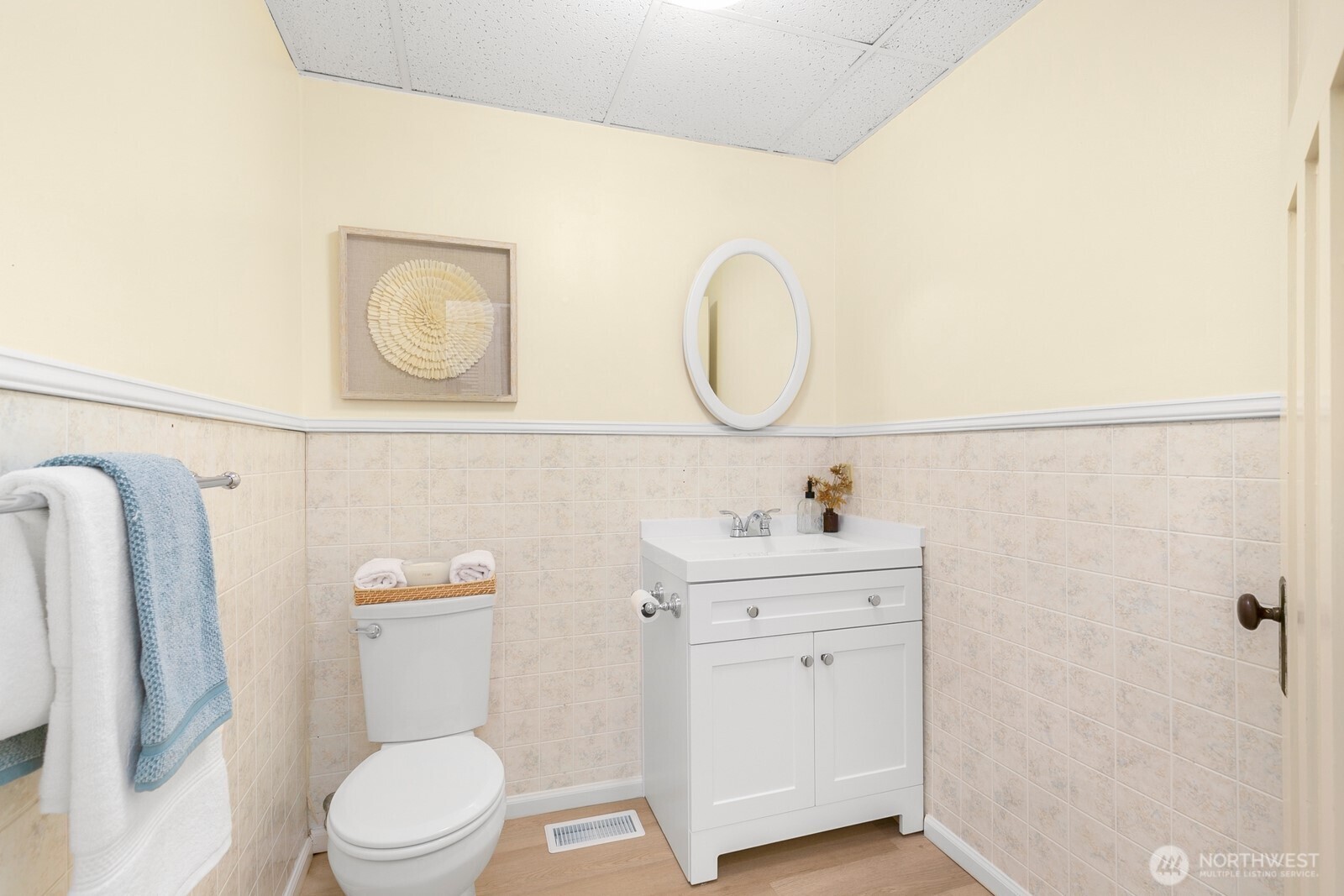 3418 Densmore Avenue N