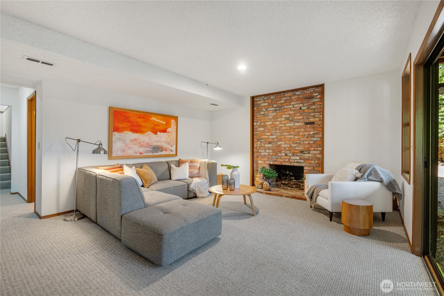 4631 Highland Drive