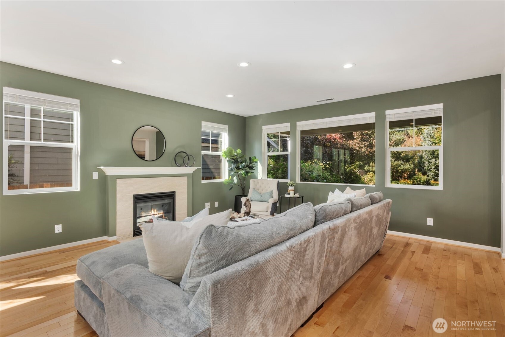 1094 SE 10th Street