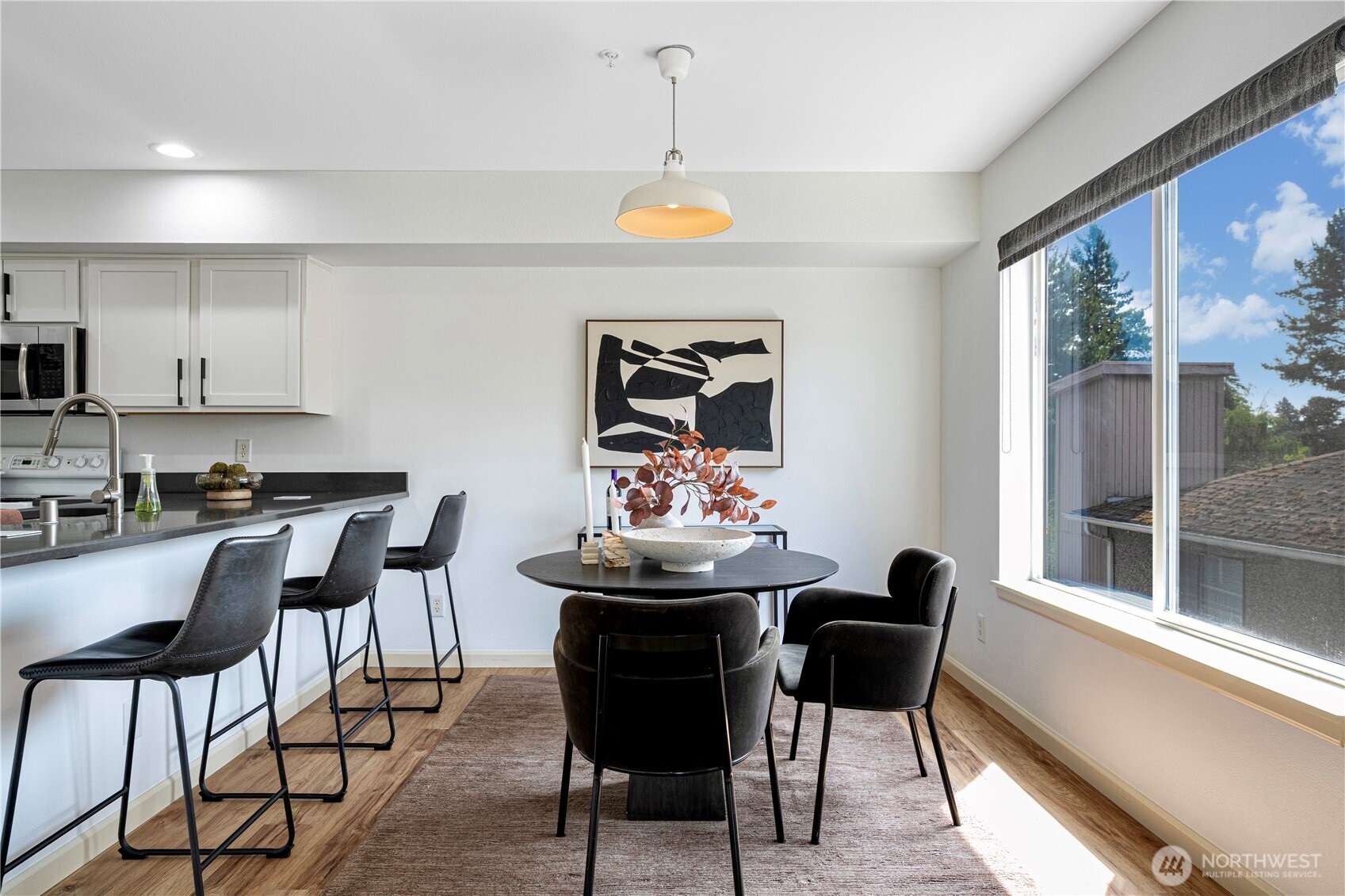 9222 Roosevelt Way NE Unit: 302