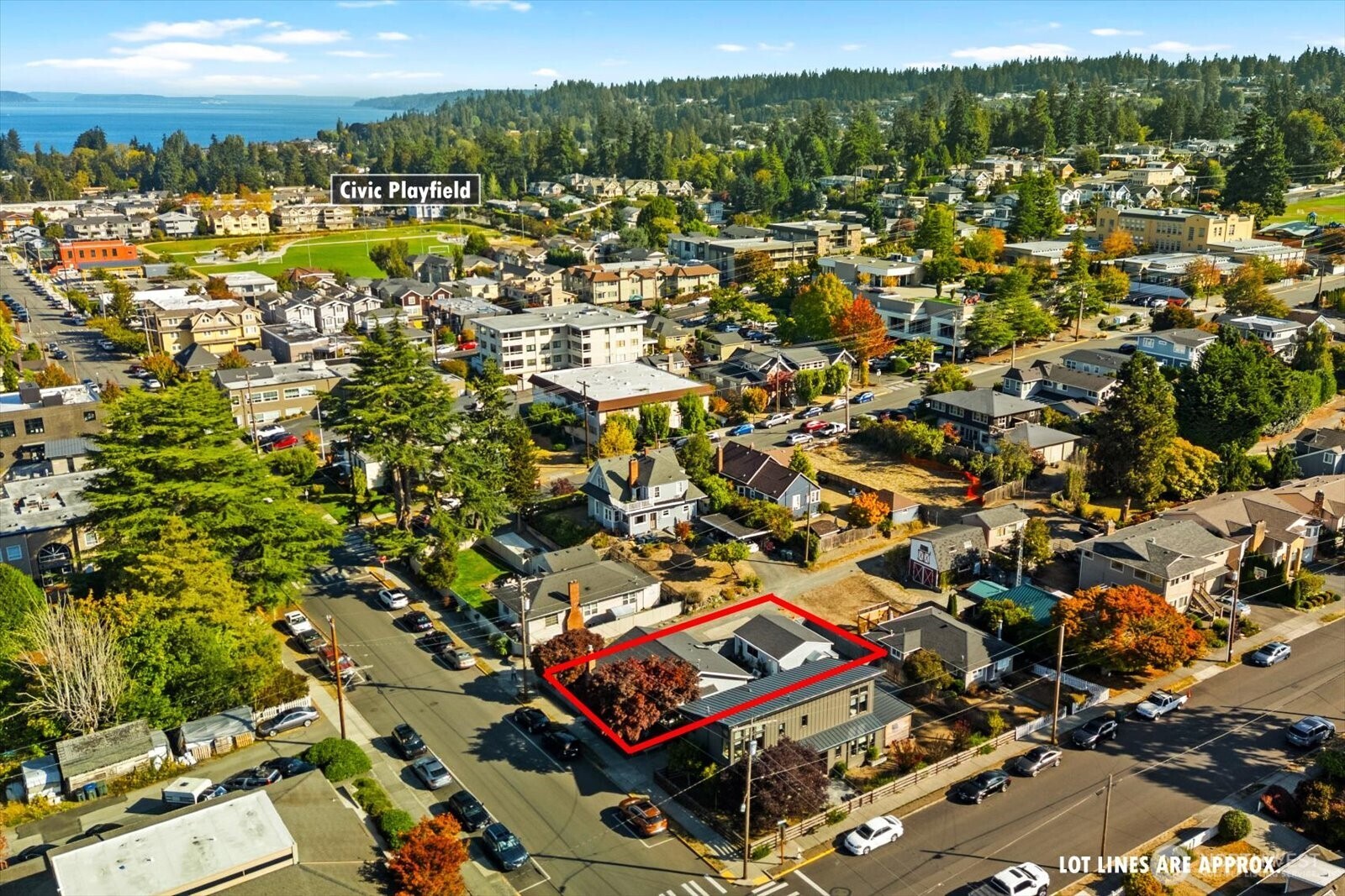 215 6th Avenue S