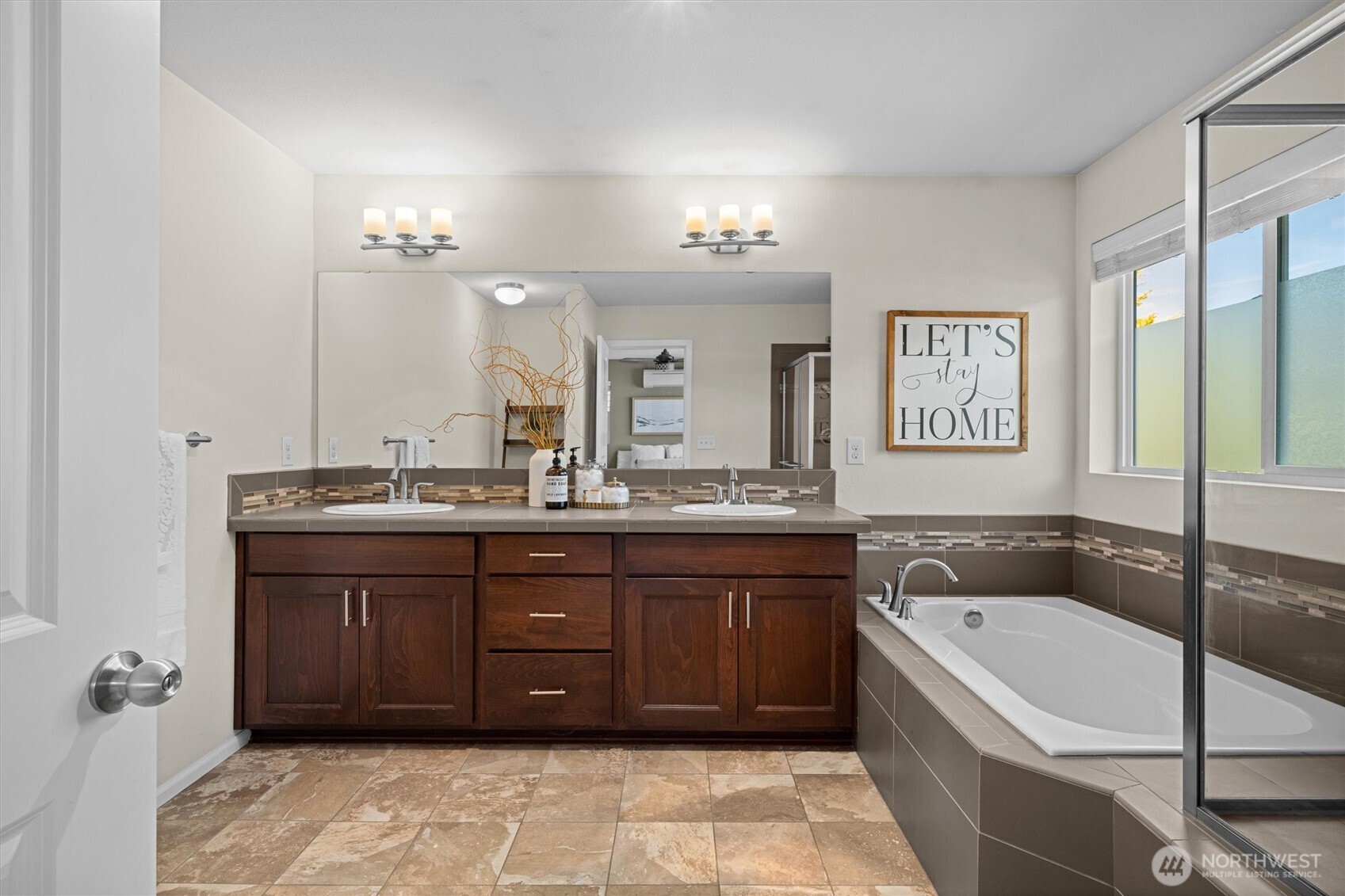 6642 High Point Drive SW