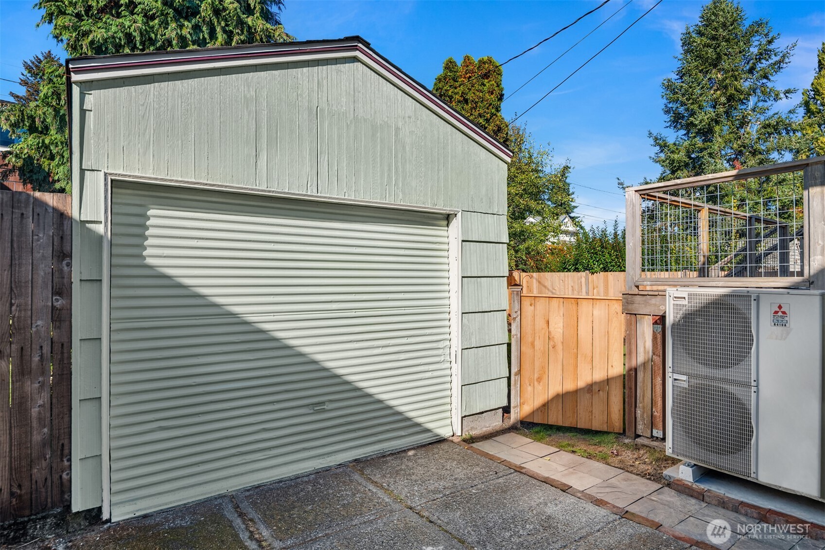 3051 48th Avenue SW
