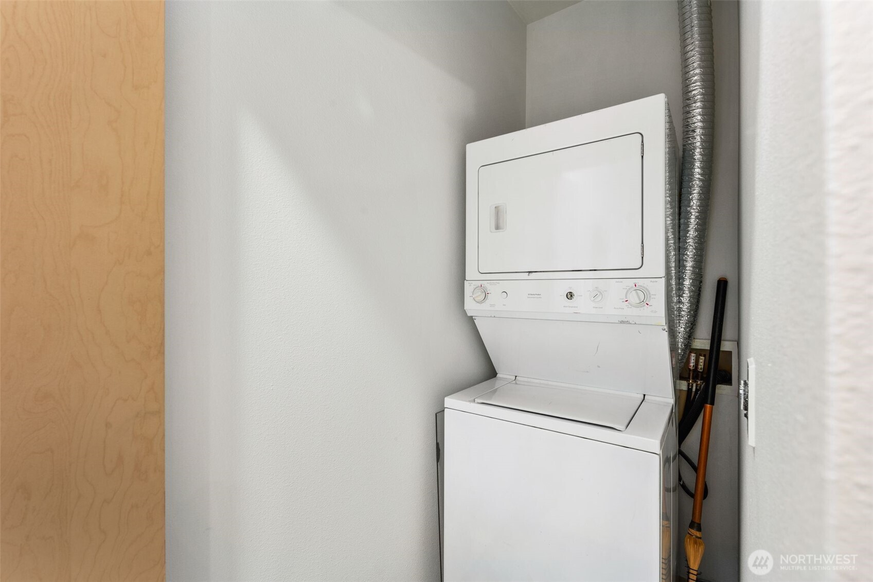 812 5th Avenue N Unit: 105