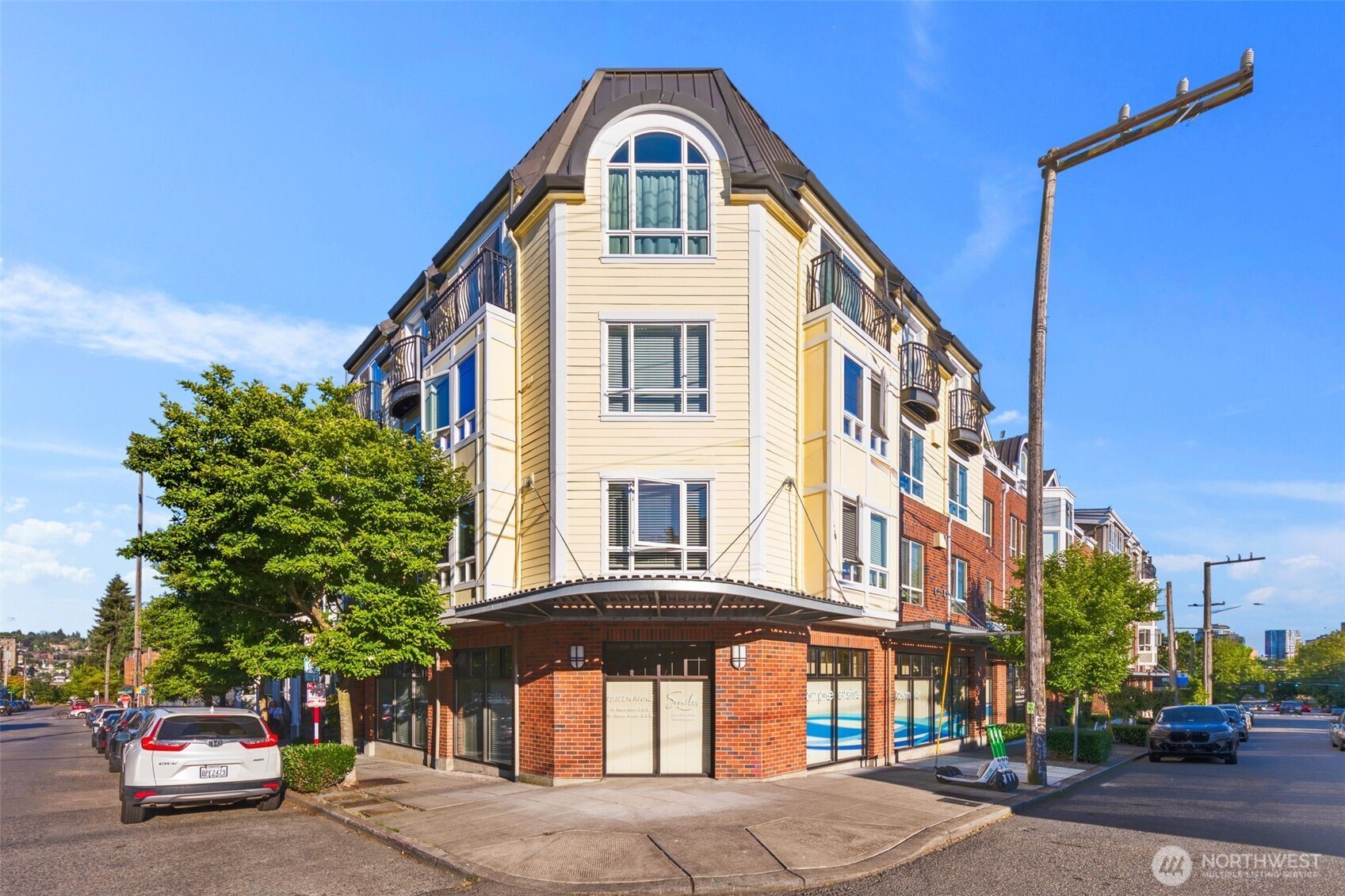 812 5th Avenue N Unit: 105