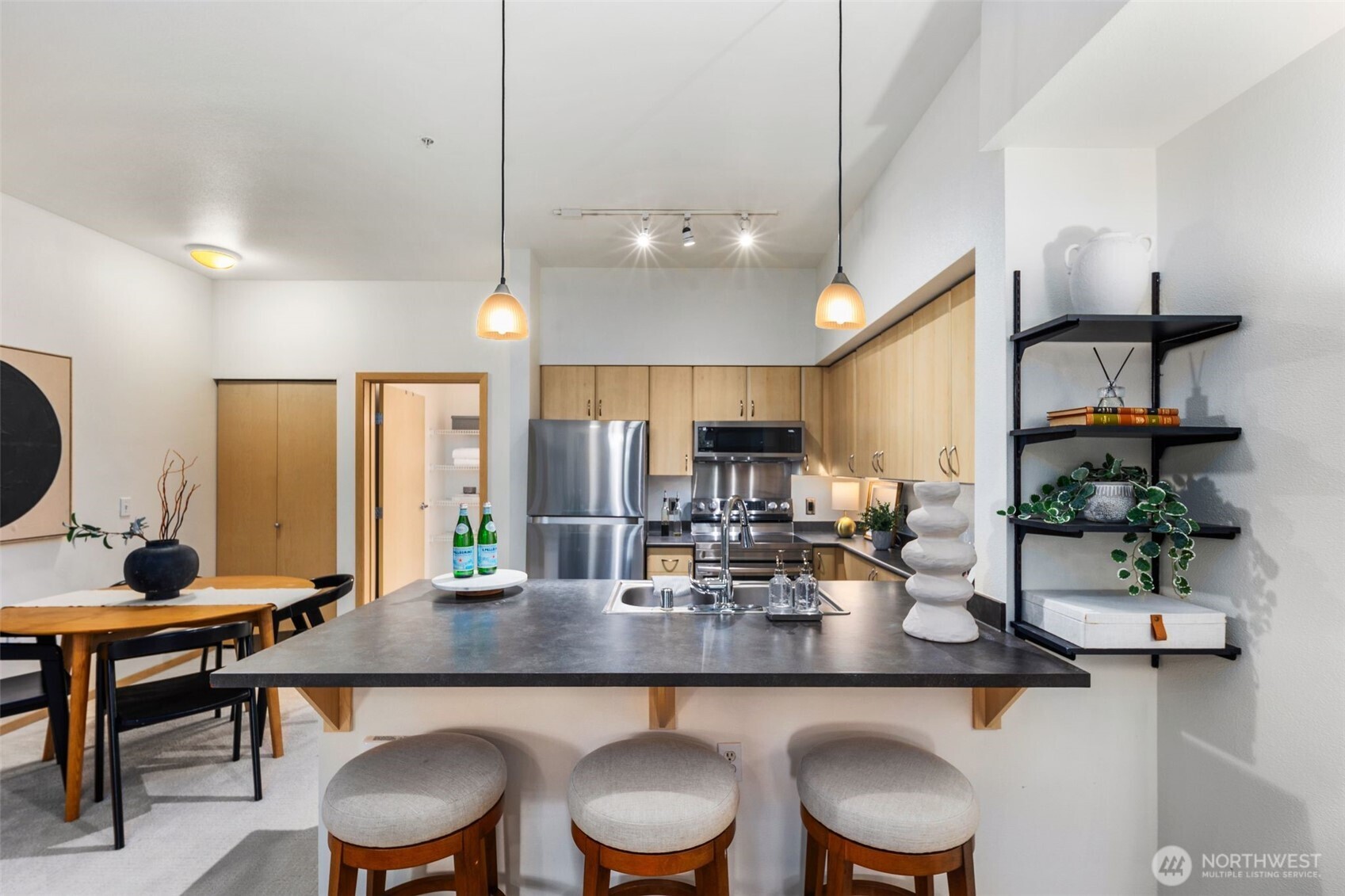 812 5th Avenue N Unit: 105