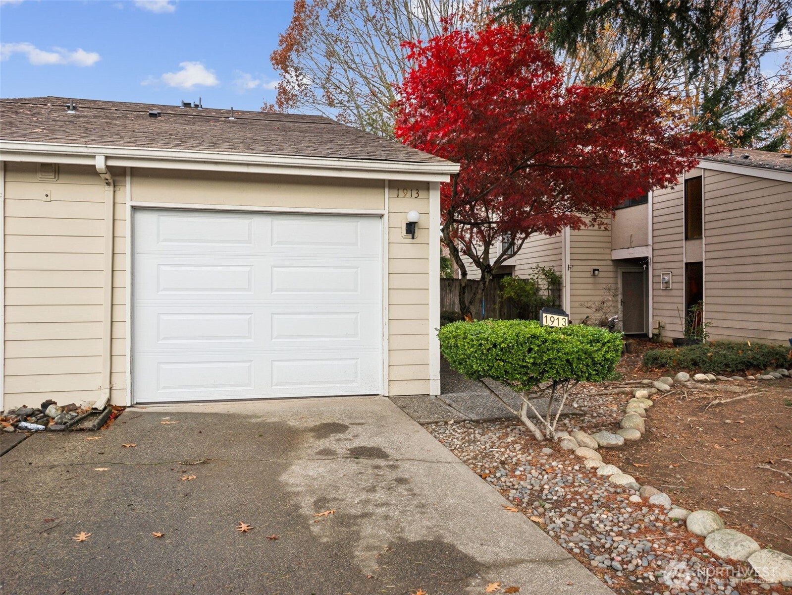 1913 M Street NE Unit: 1913