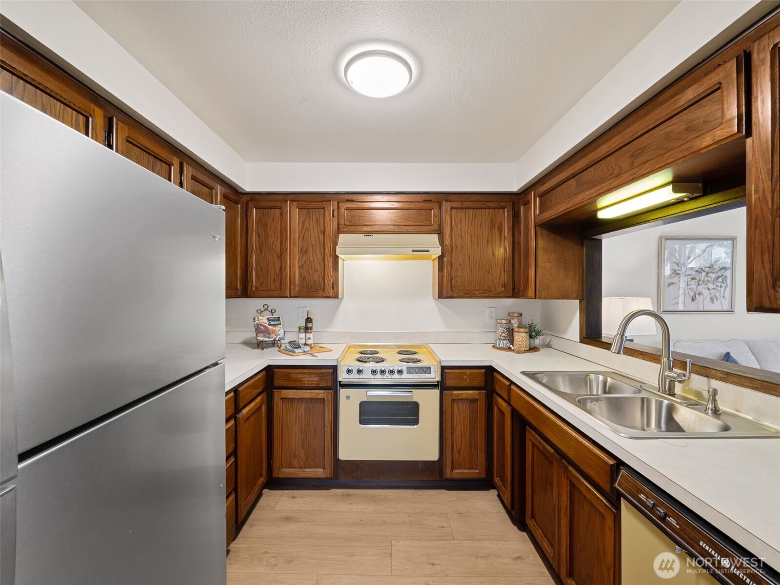 1913 M Street NE Unit: 1913