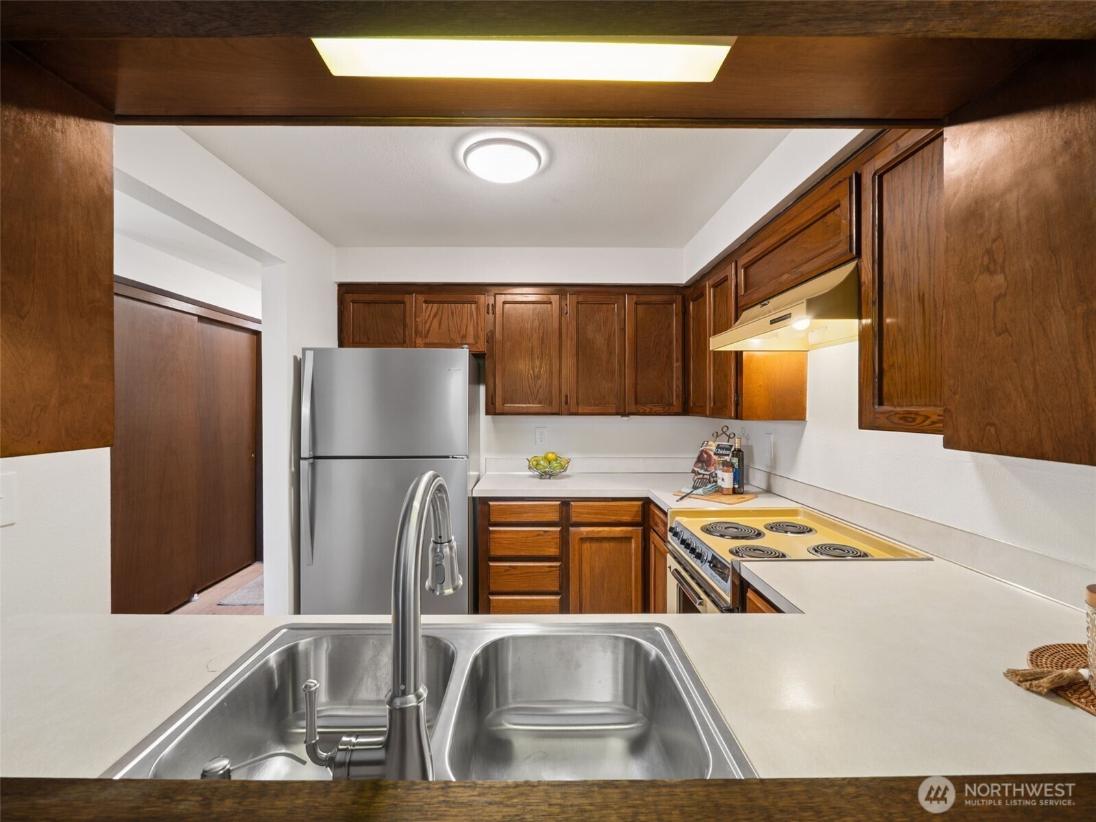 1913 M Street NE Unit: 1913