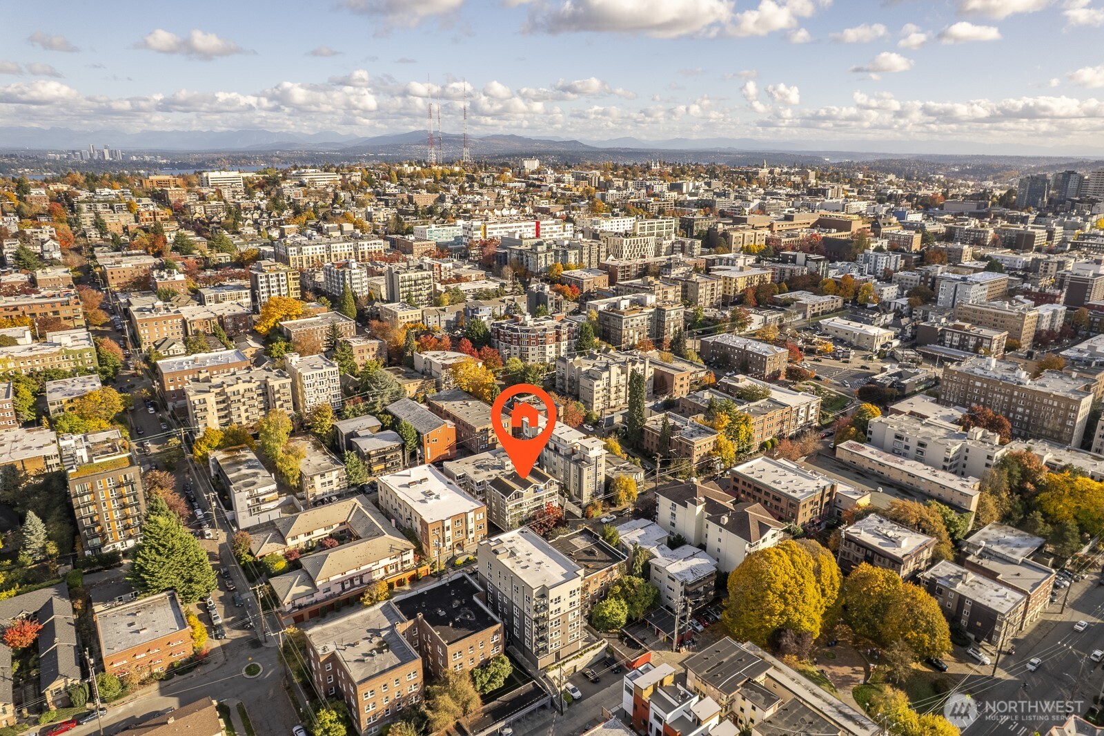 308 Summit Avenue E Unit: 303