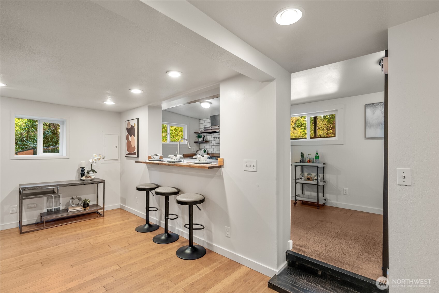 10746 Densmore Avenue N