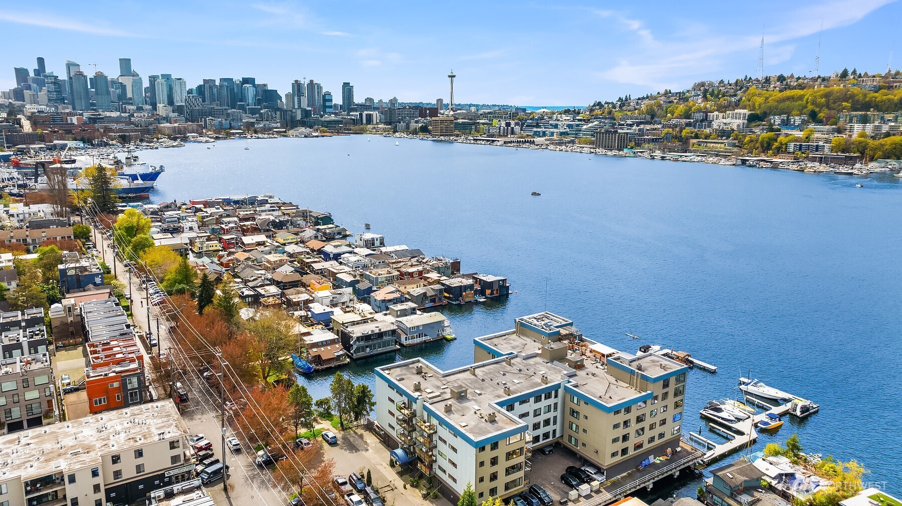 2301 Fairview Avenue E Unit: 301