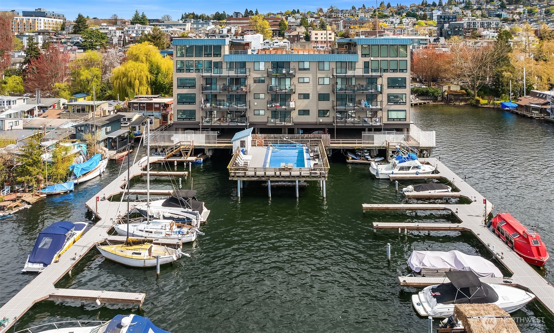 2301 Fairview Avenue E Unit: 301