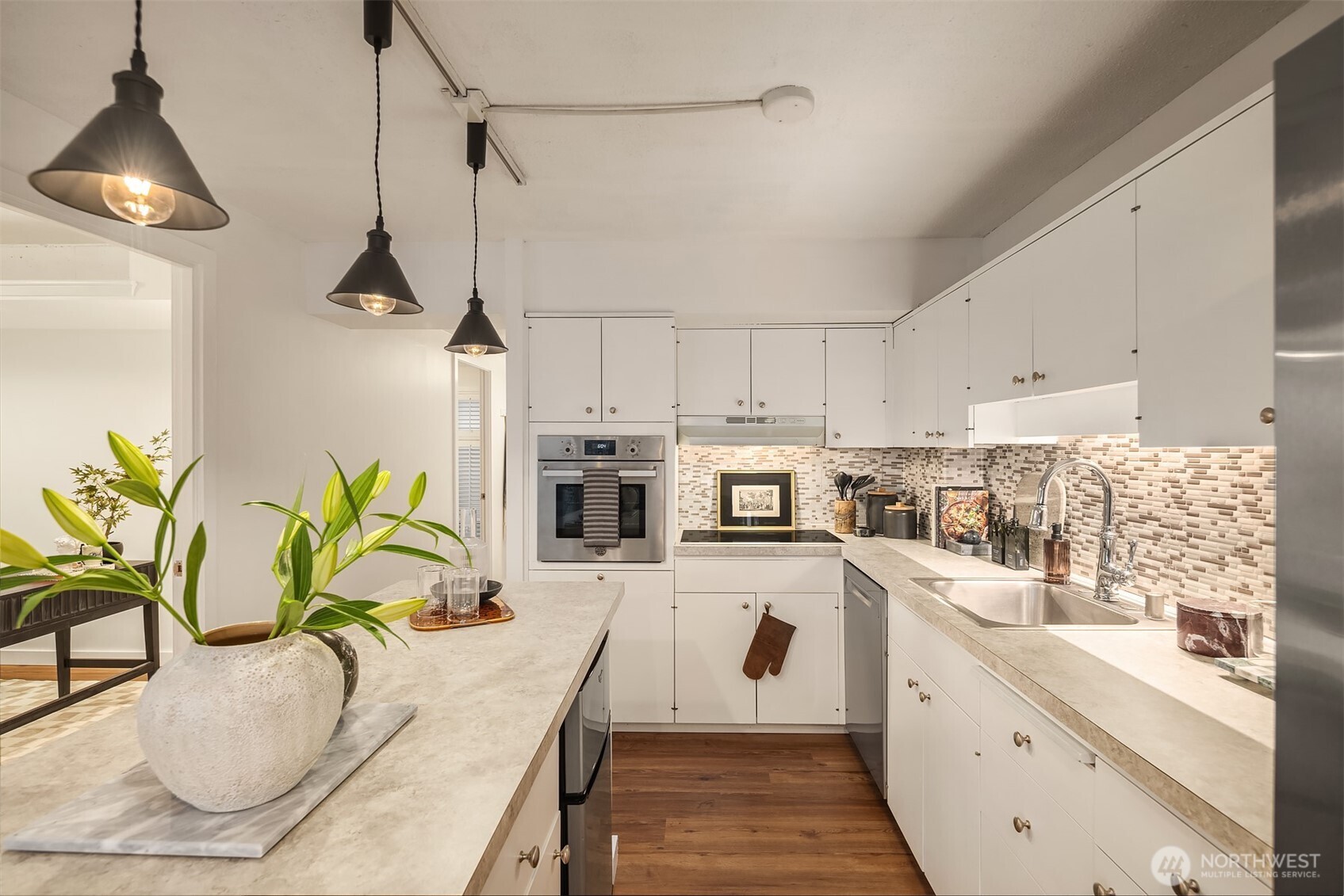 1740 Melrose Avenue Unit: 703