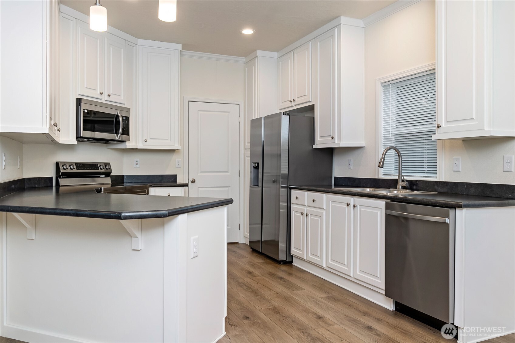 11802 199th Avenue E