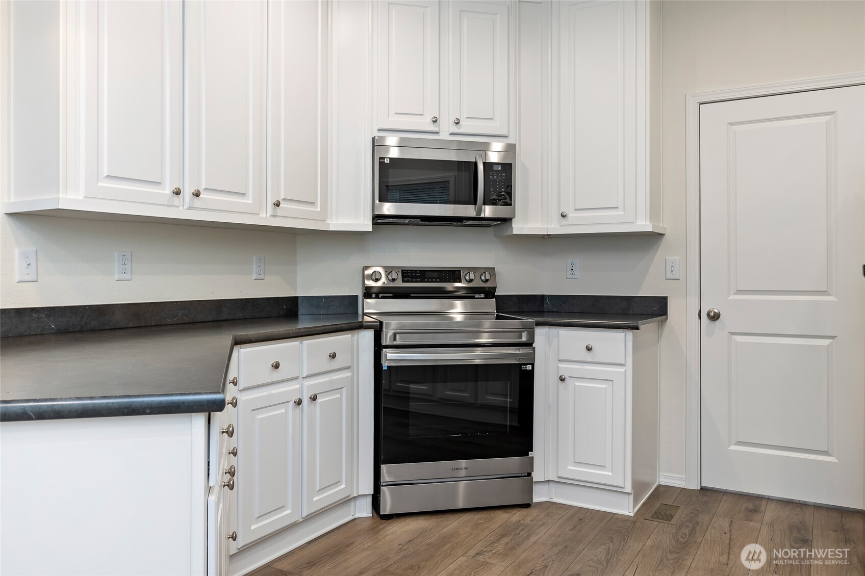 11802 199th Avenue E