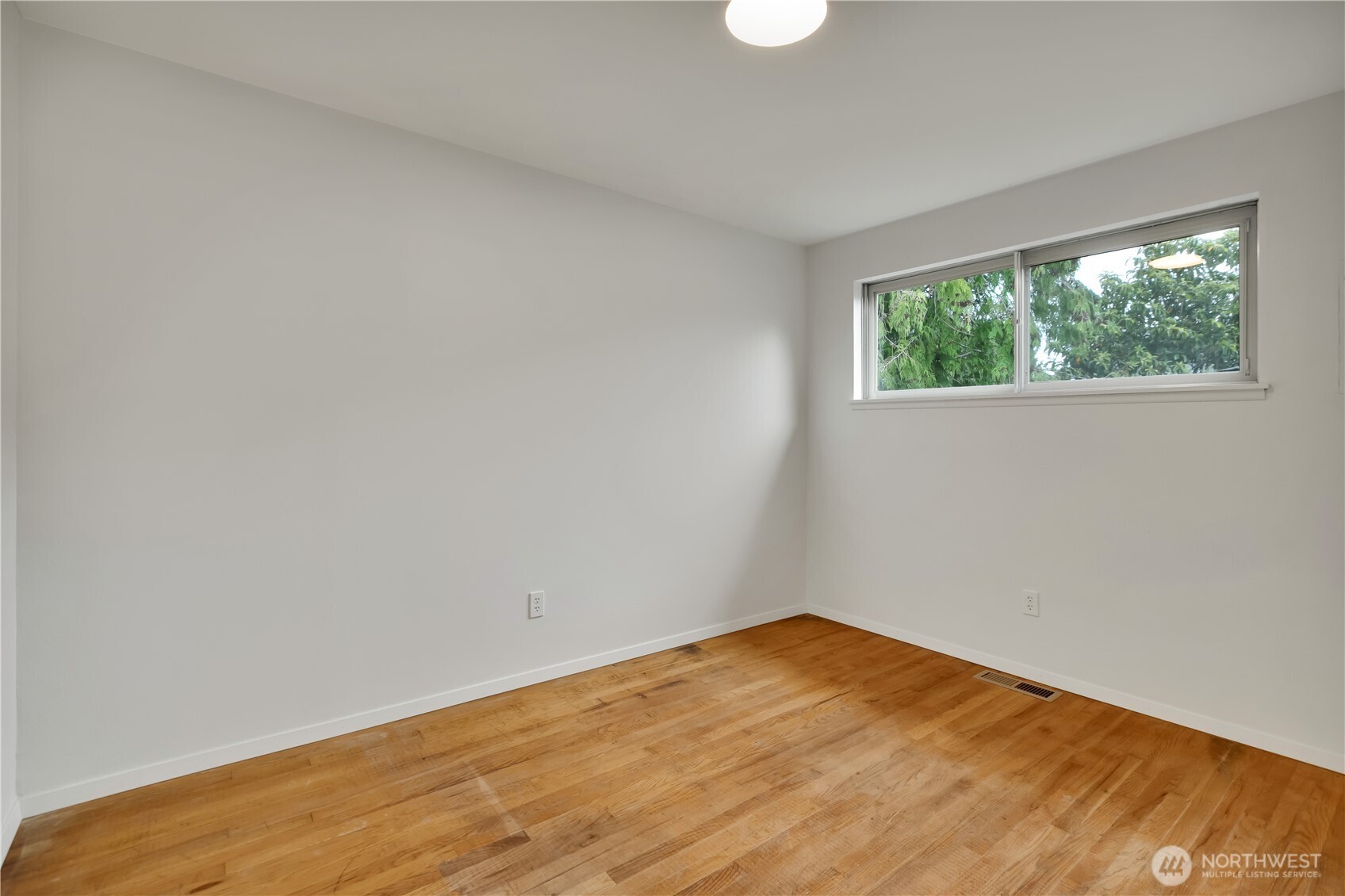 1361 S 279th Street