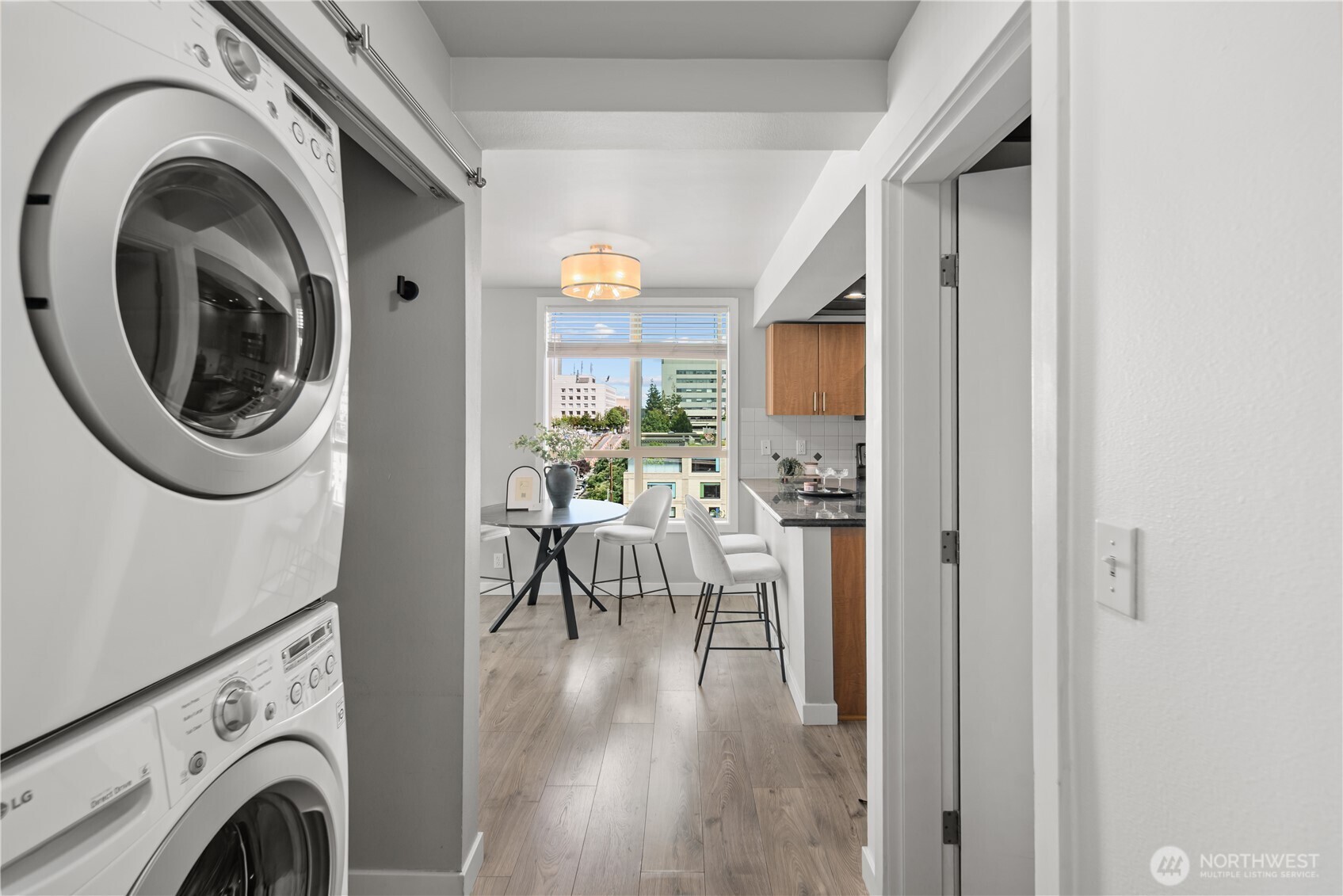 905 Cherry Street Unit: 701