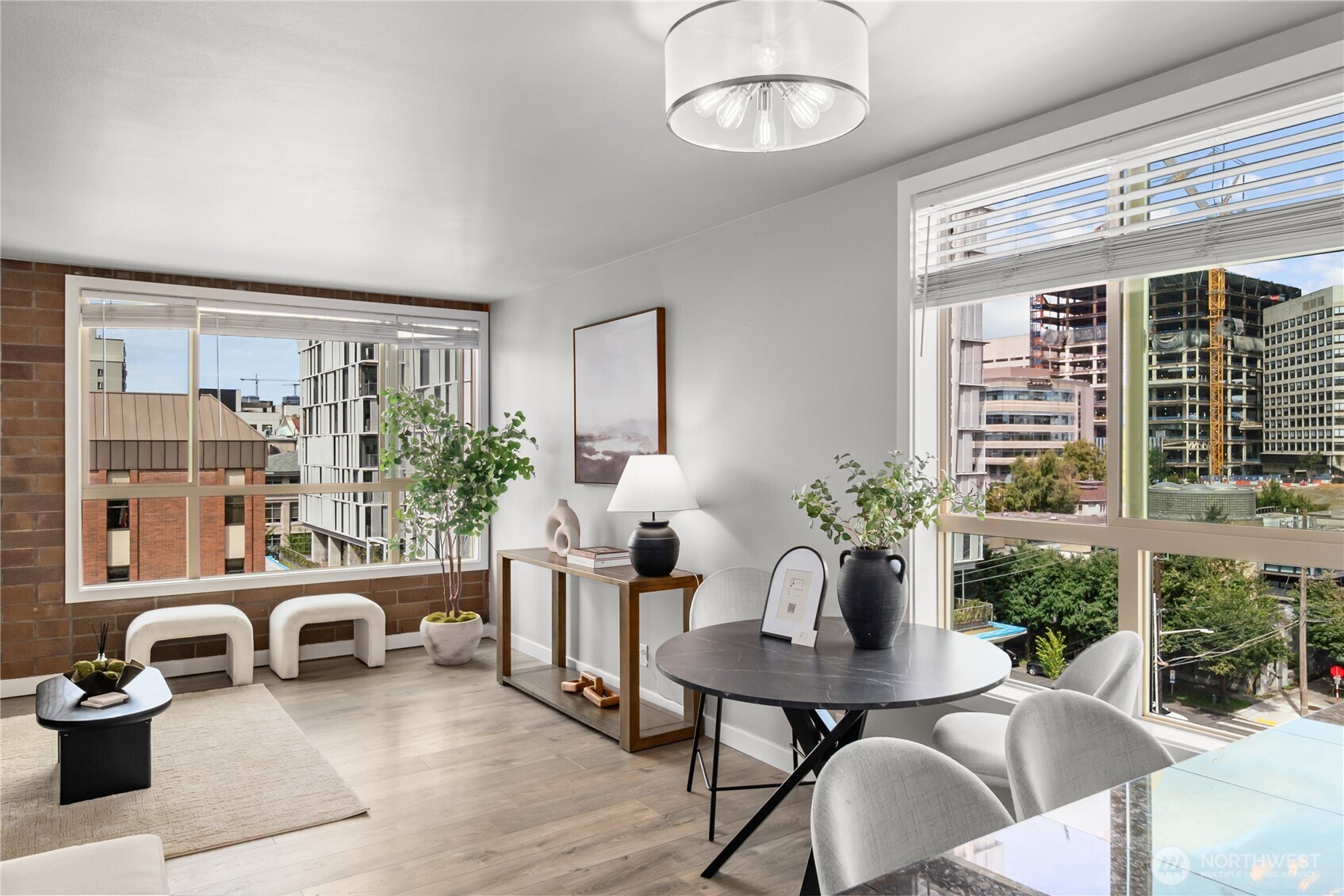 905 Cherry Street Unit: 701