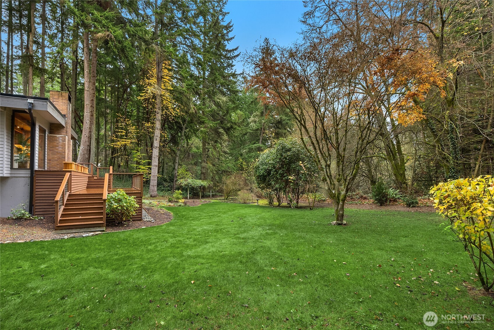 10871 Manitou Beach Drive NE