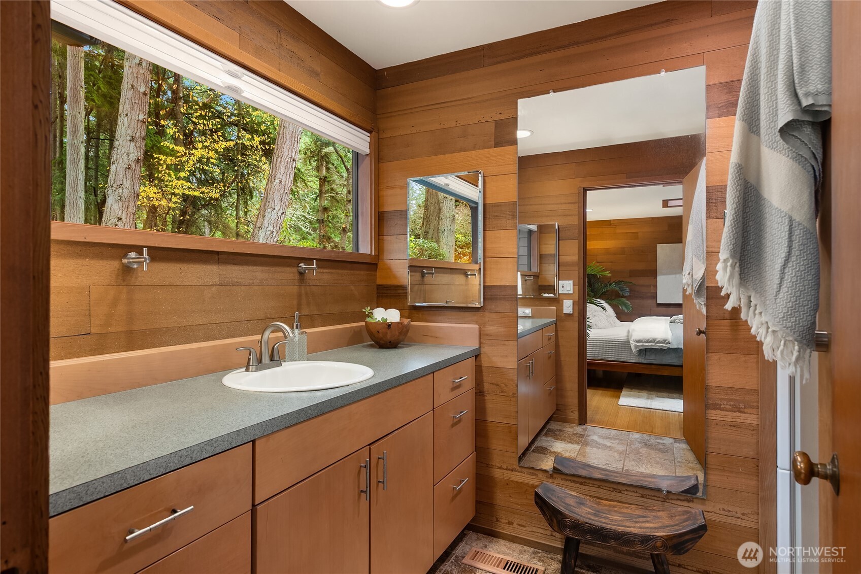 10871 Manitou Beach Drive NE