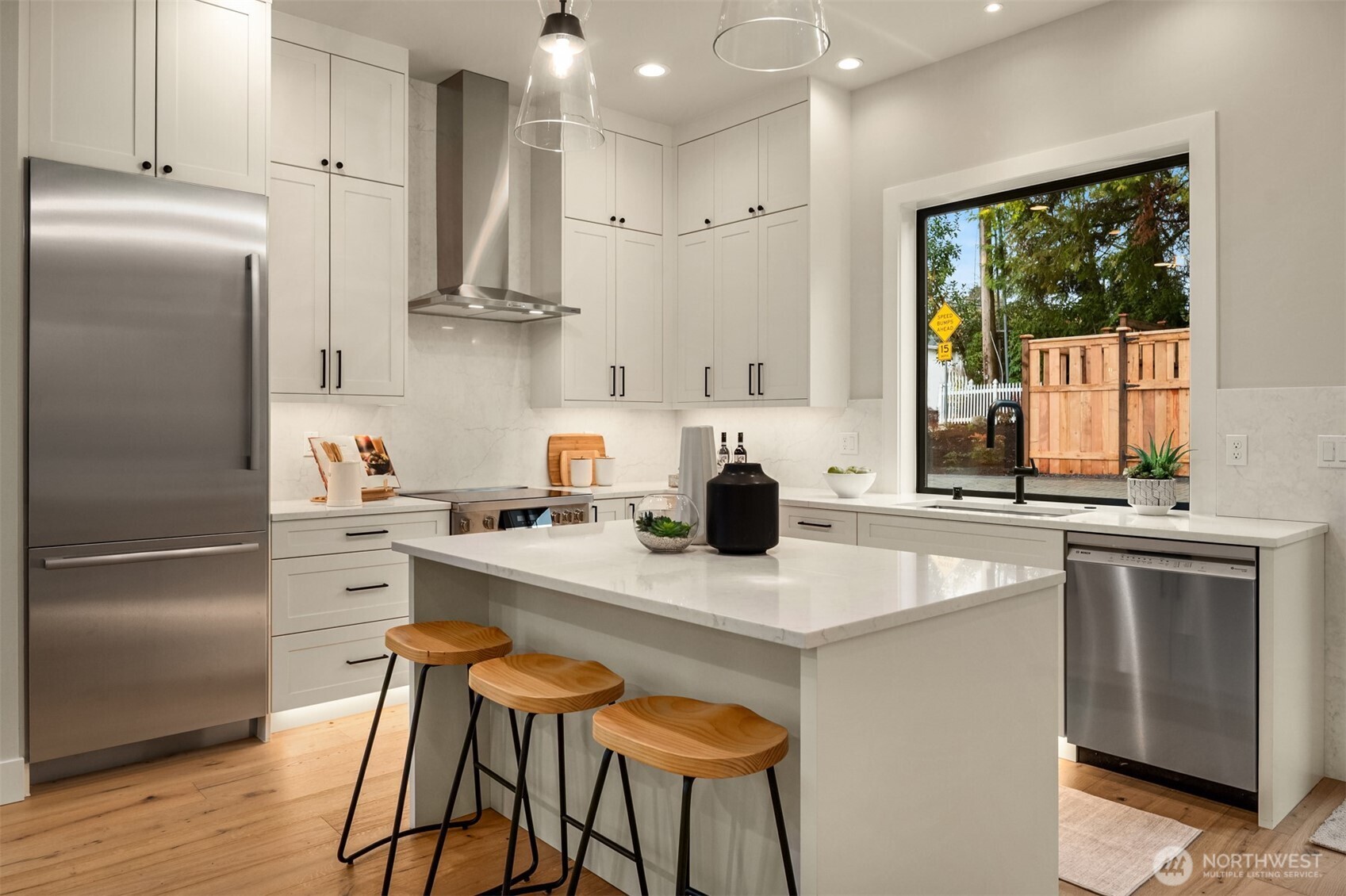 10805 NE 60th Street