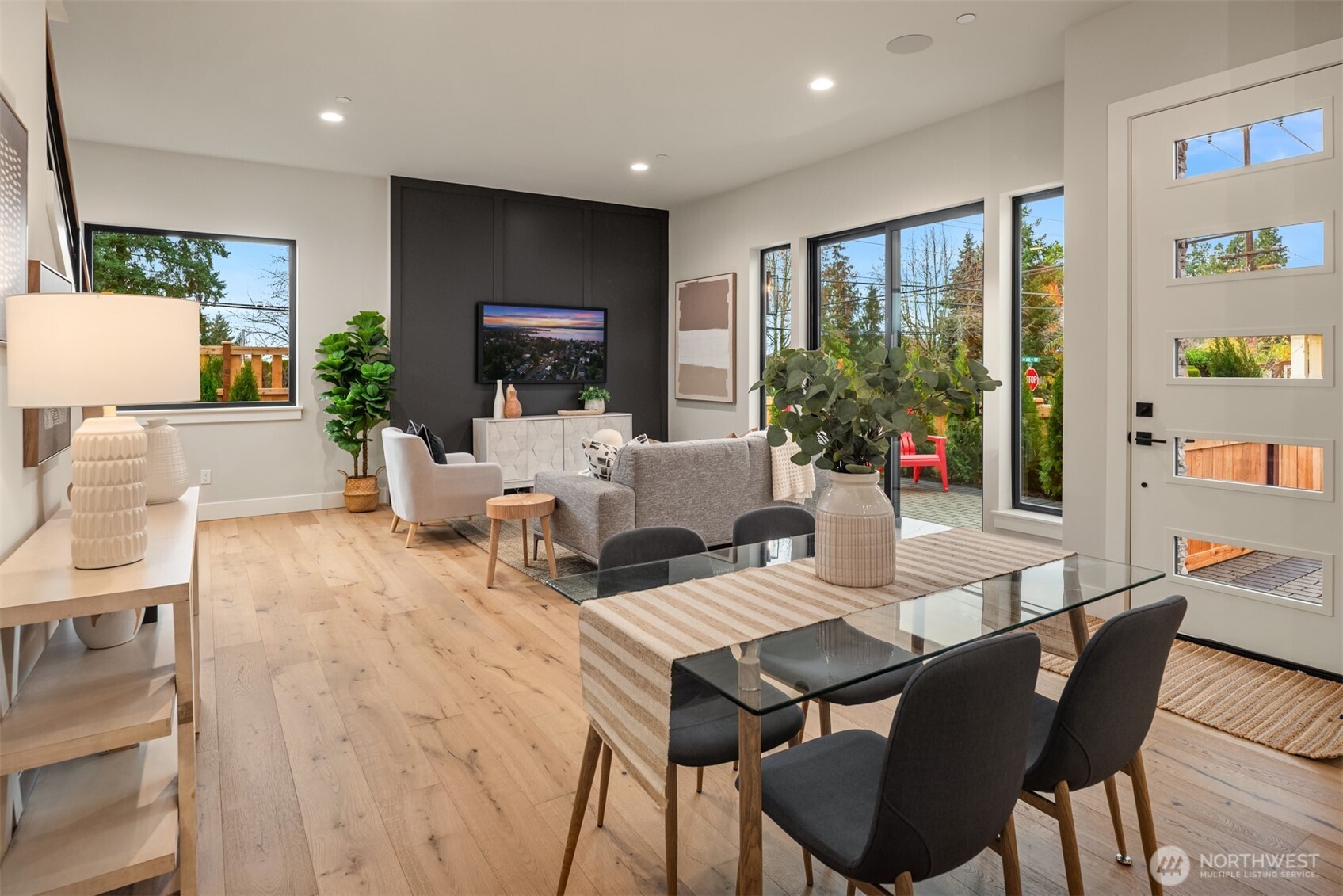 10805 NE 60th Street