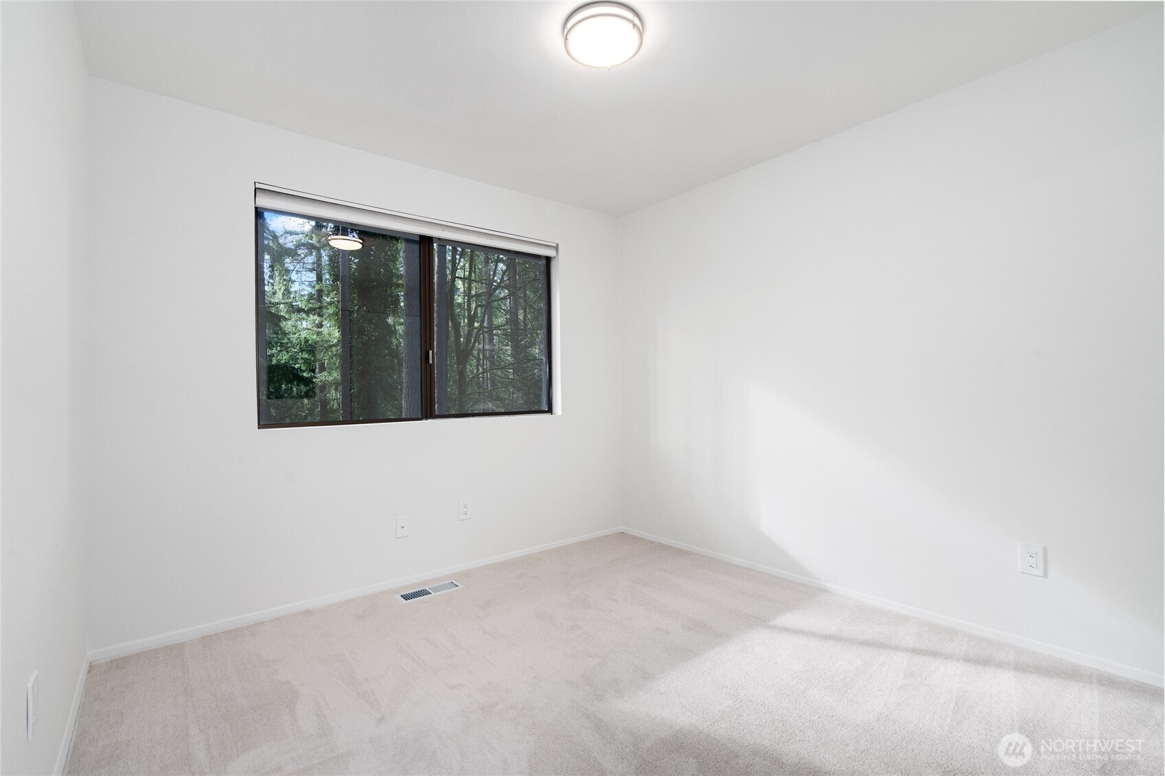 22013 SE 33rd Street