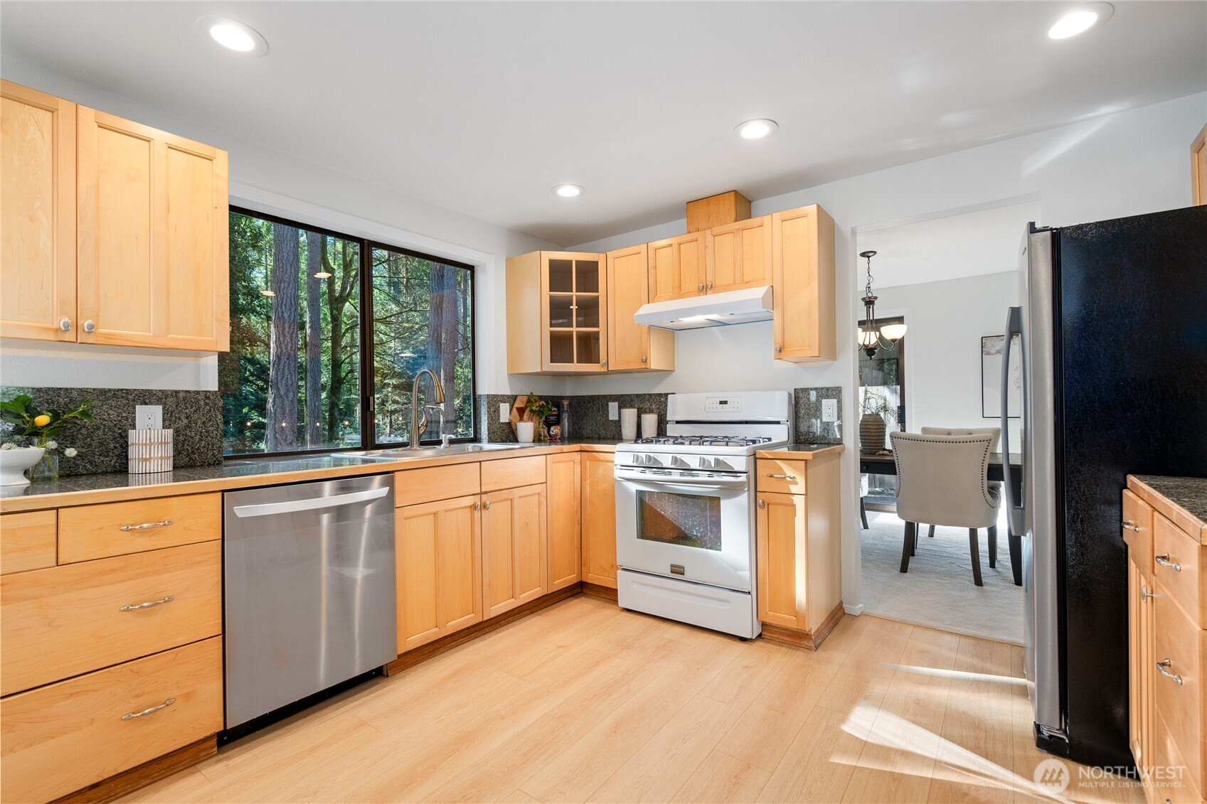 22013 SE 33rd Street