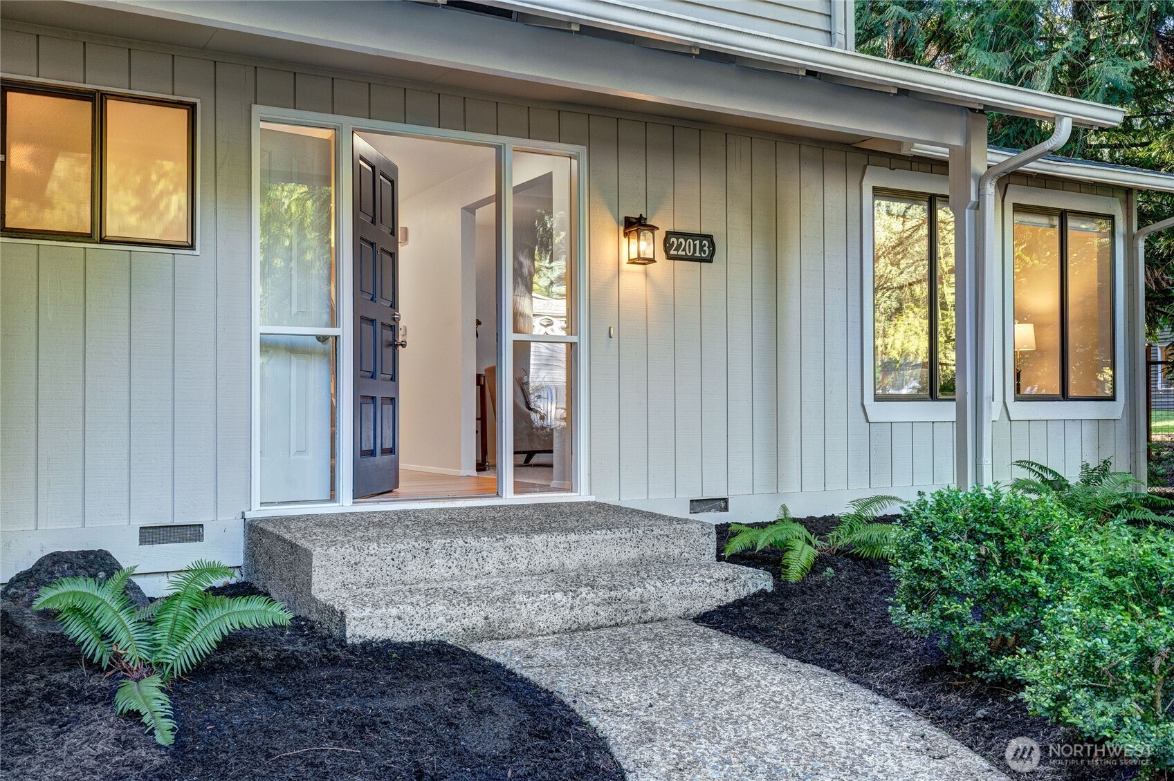 22013 SE 33rd Street