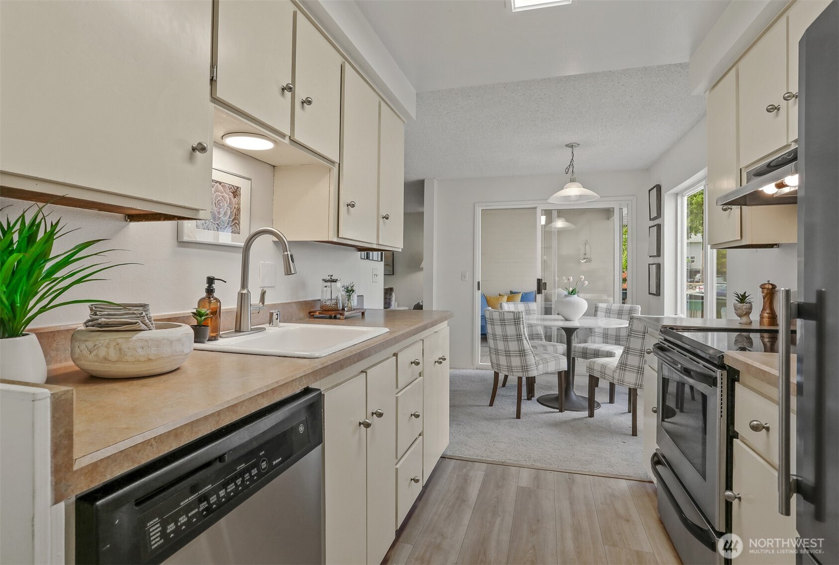 5630 200th Street SW Unit: B119