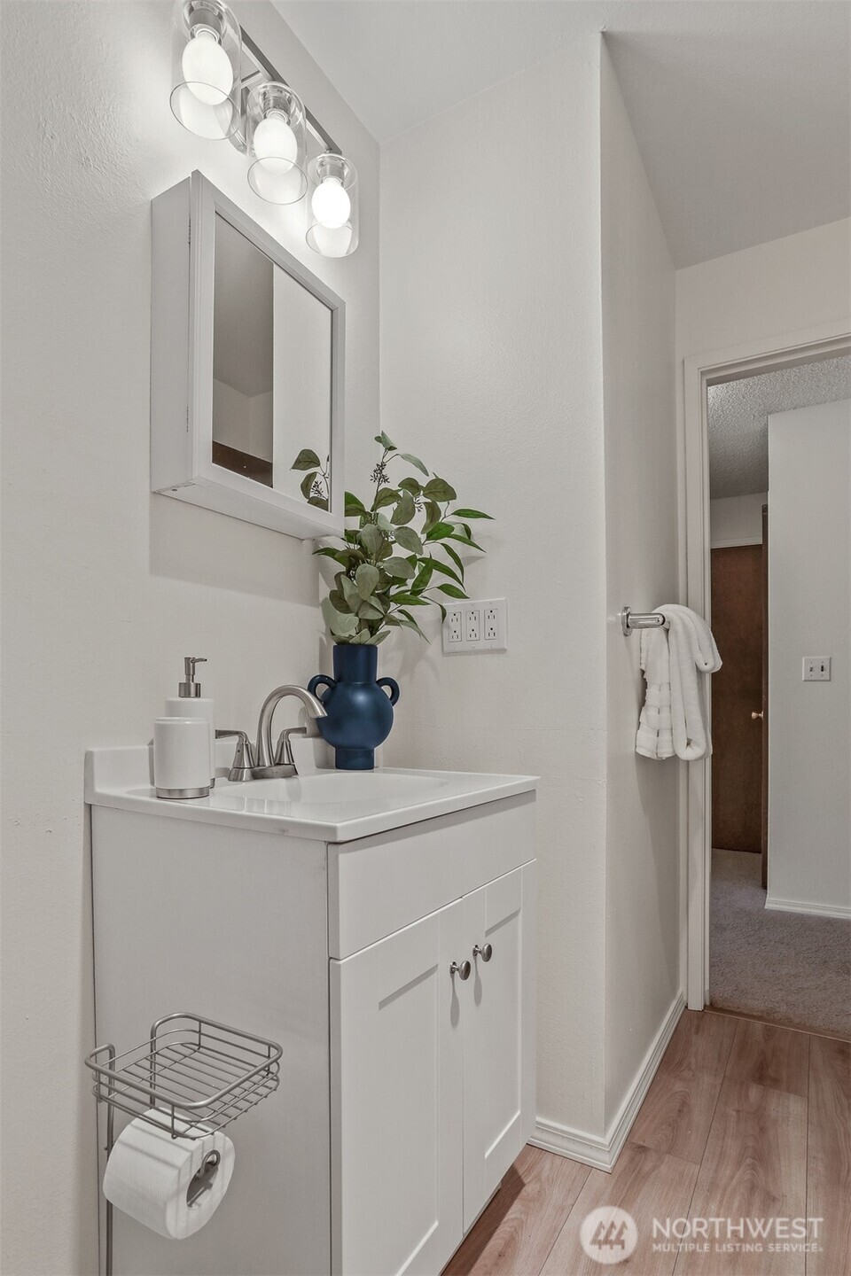 5630 200th Street SW Unit: B119