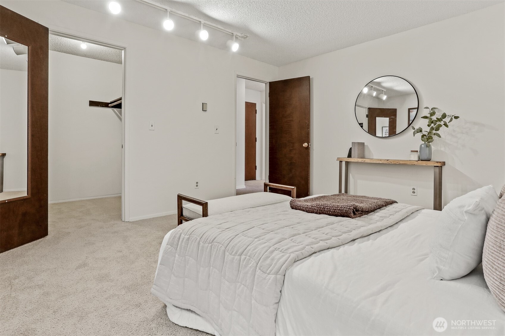 5630 200th Street SW Unit: B119