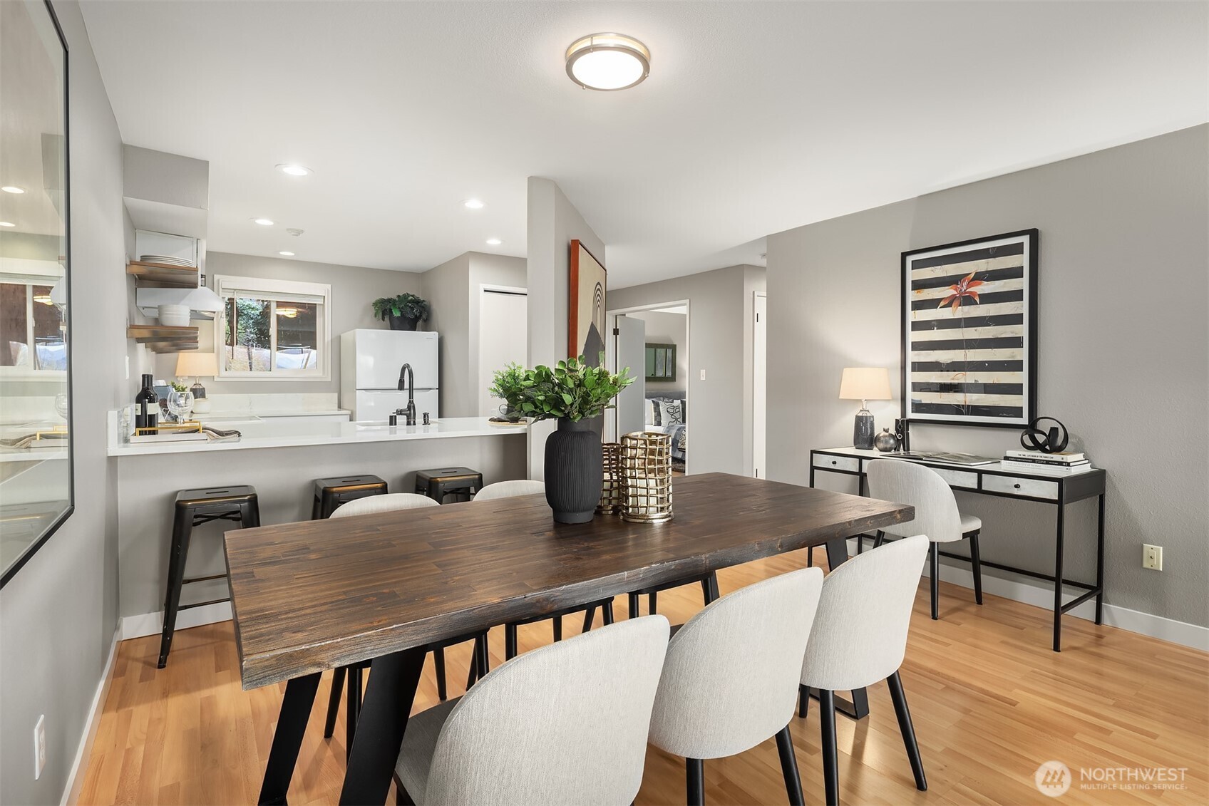 7004 155th Place NE Unit: 7004