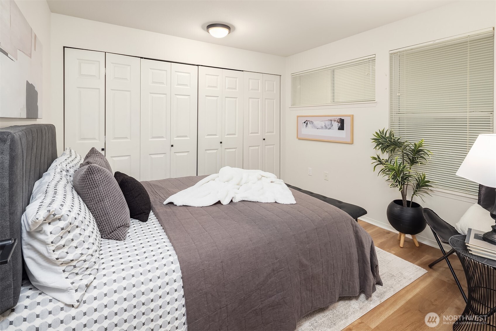 4457 44th Avenue SW Unit: 102