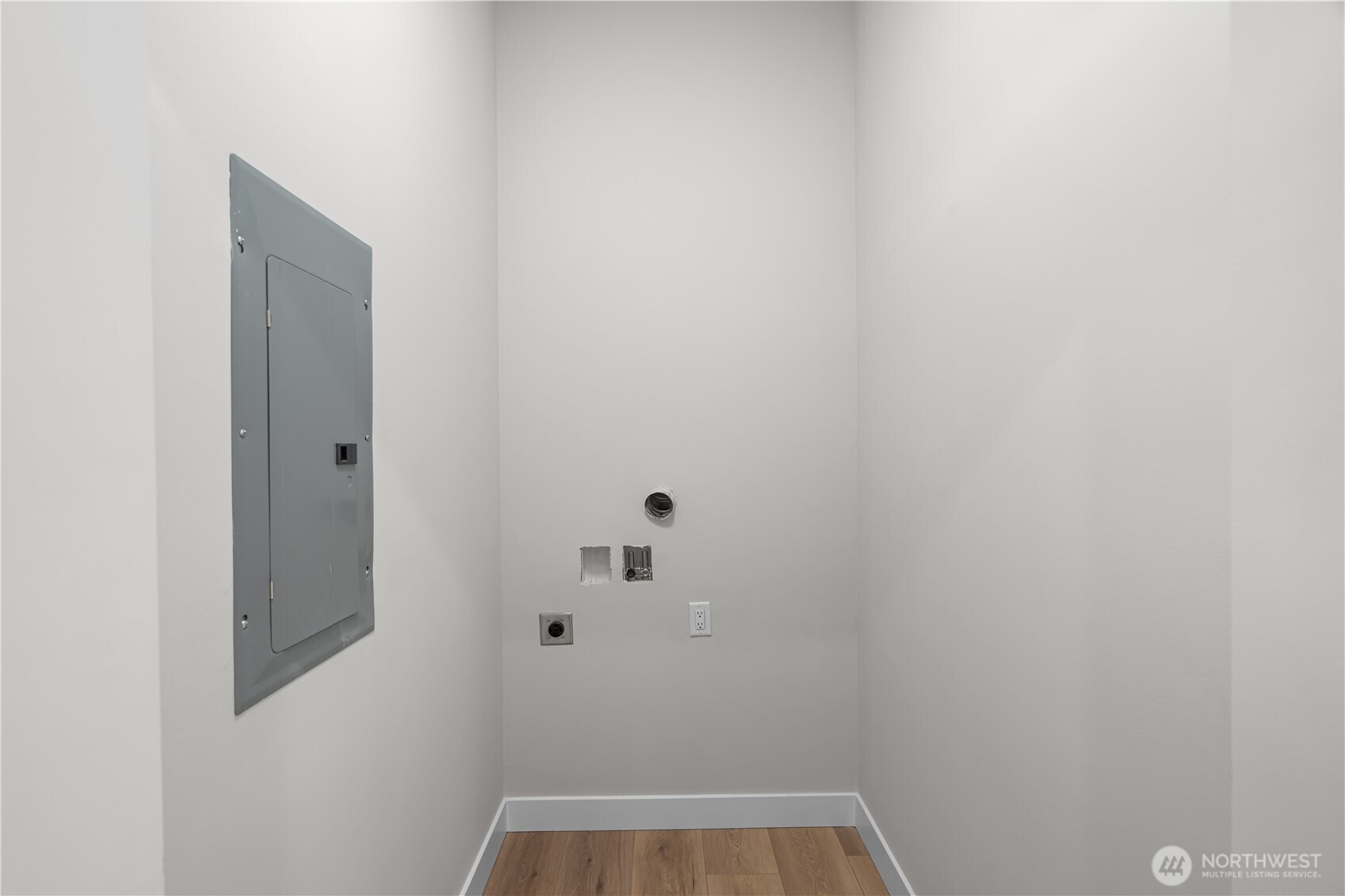 9230 B 22nd Avenue SW Unit: C