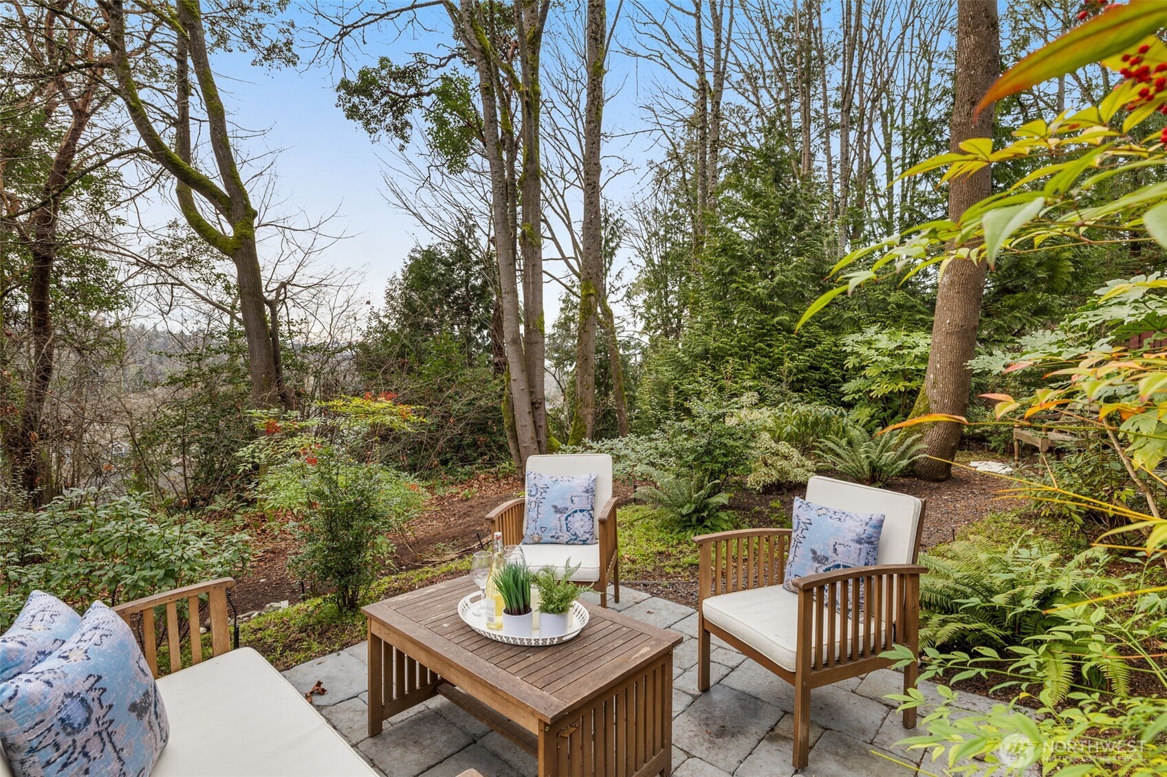 4836 Puget Boulevard SW