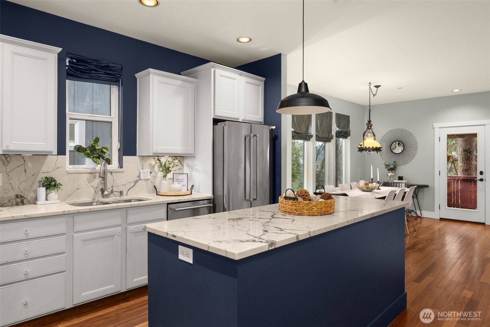 4836 Puget Boulevard SW