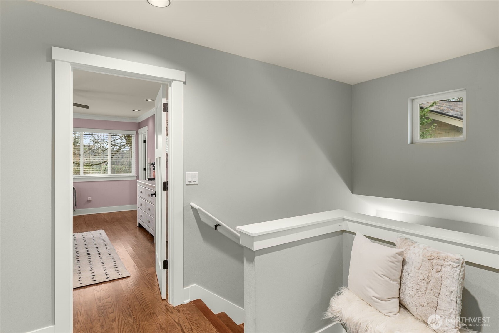 4836 Puget Boulevard SW