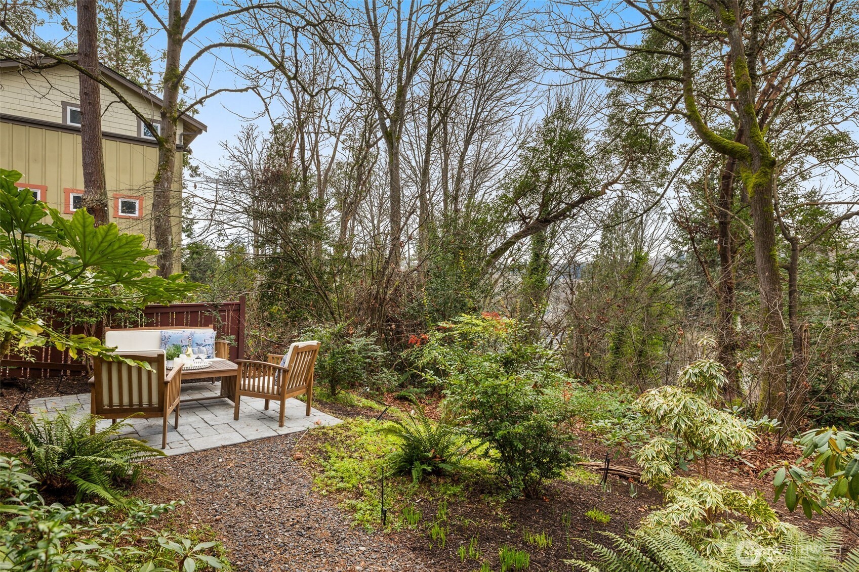 4836 Puget Boulevard SW