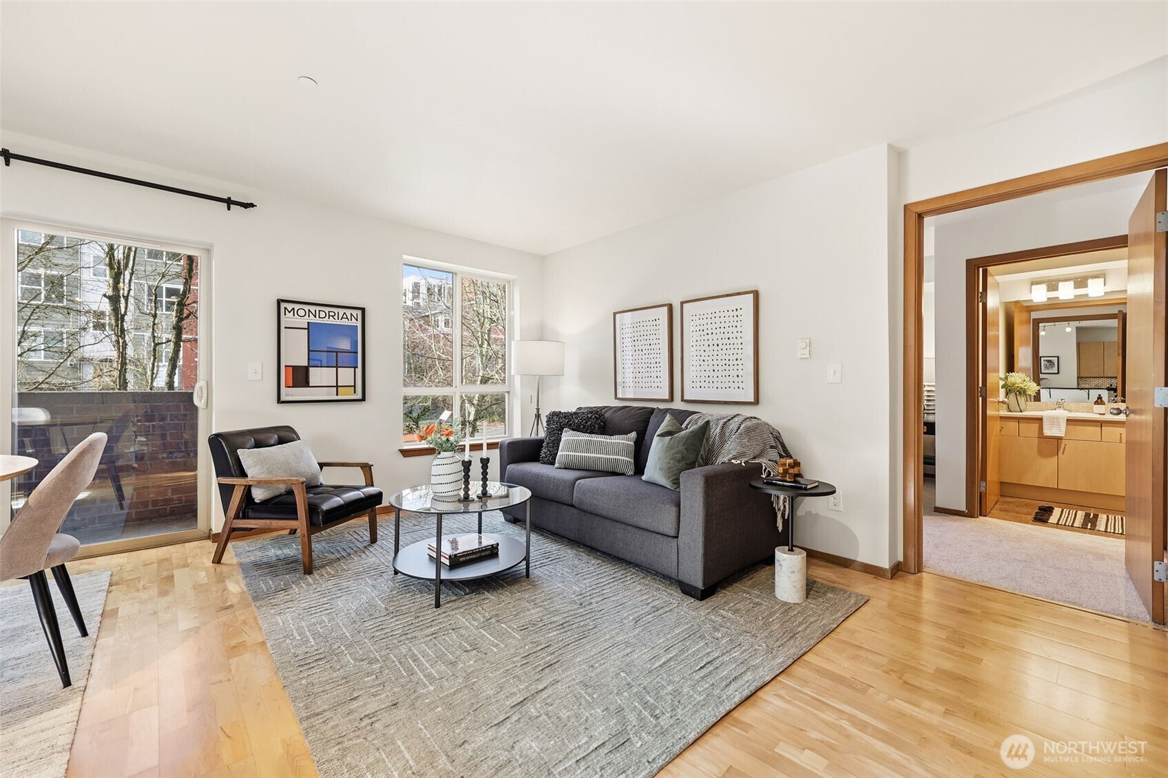412 11th Avenue Unit: 206